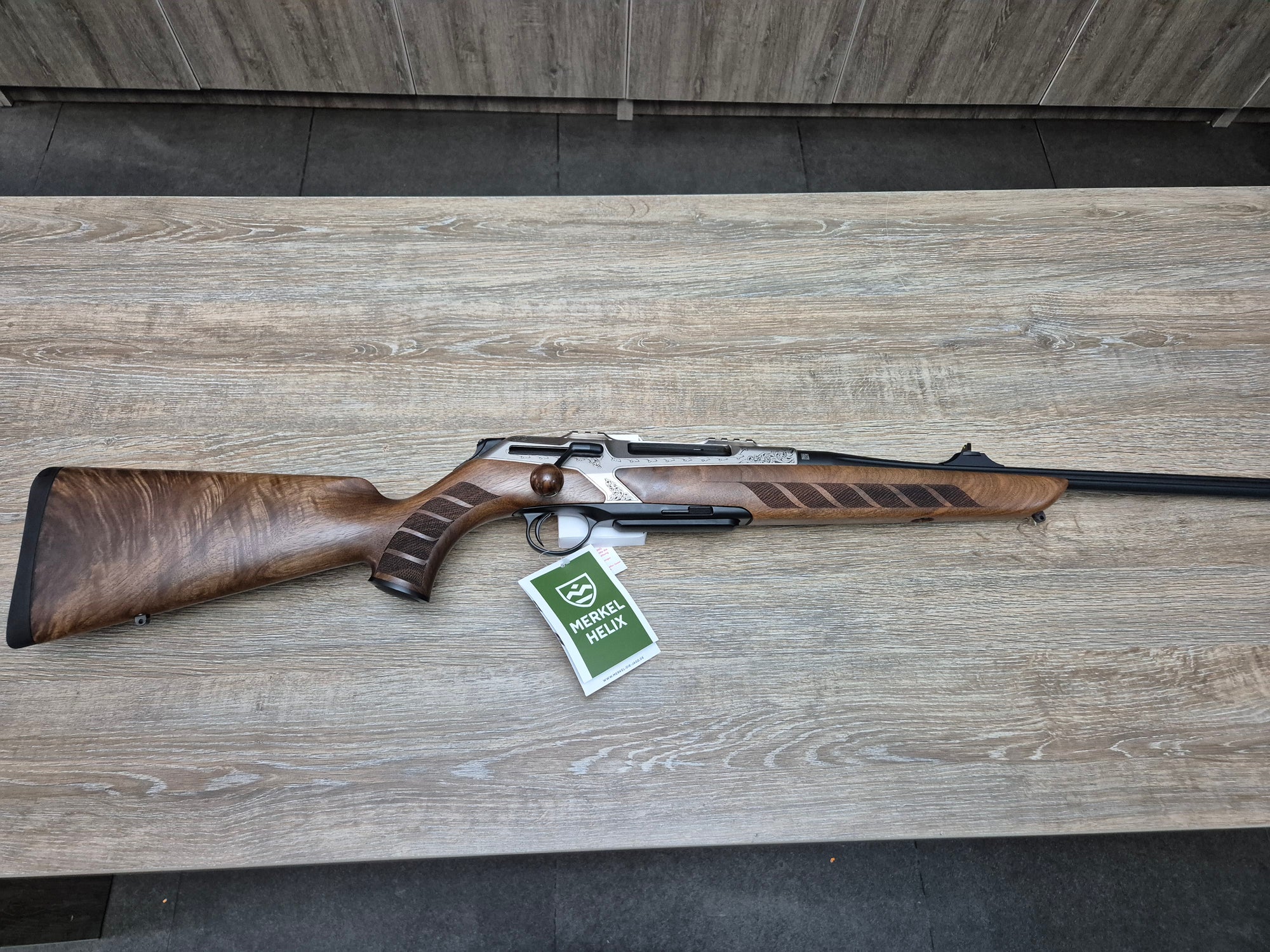 Carabina Merkel RX Helix Wildboar, cal 30-06, teava fluted 51cm, lemn grad 4