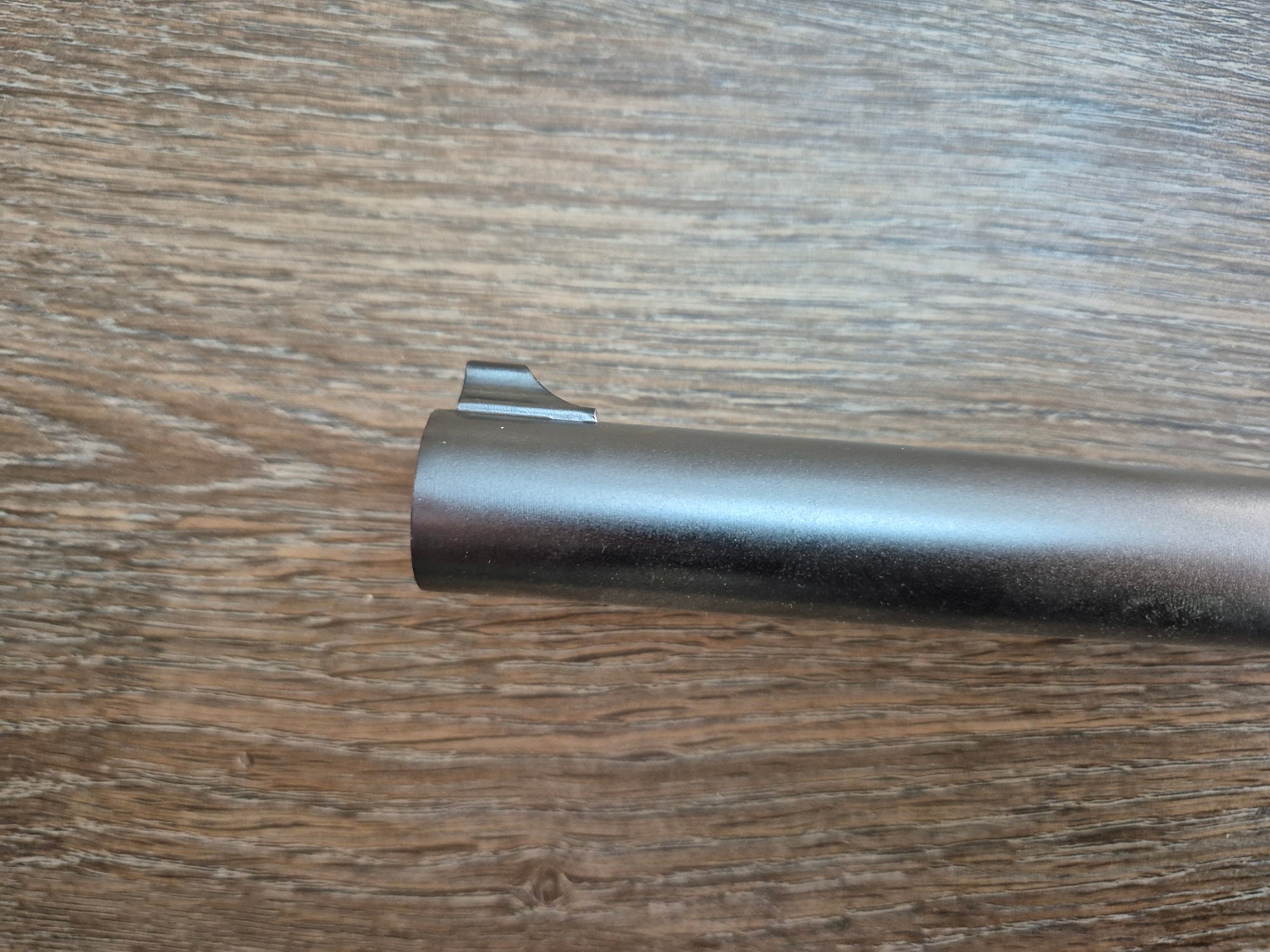 Lisa Pump-Action Aksan Arms, cal 12, teava 63cm, pat lemn