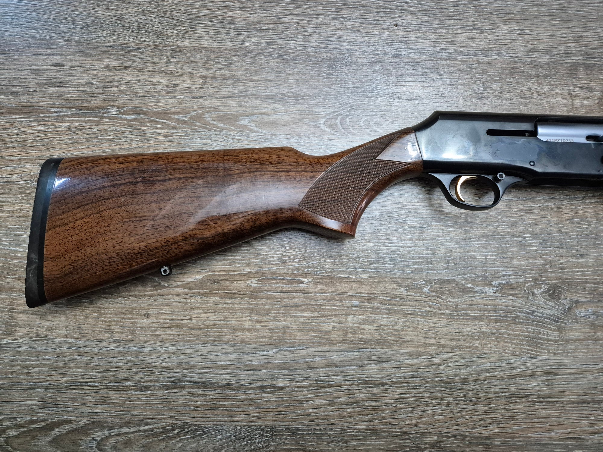 Lisa semiauto Browning B80, cal 12, teava 69cm, pat lemn