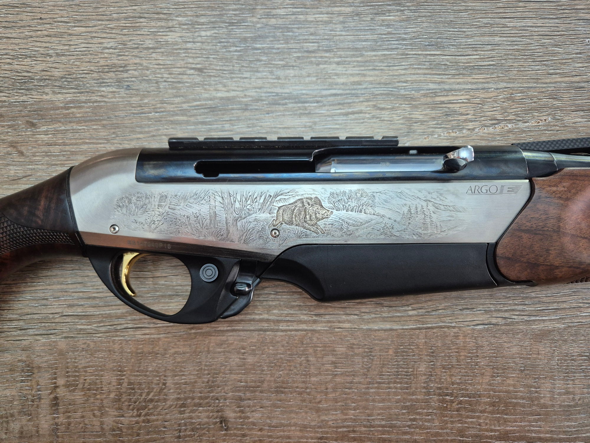 Carabina semiaut Benelli Argo Endurance Limited Edition, cal 9.3x62