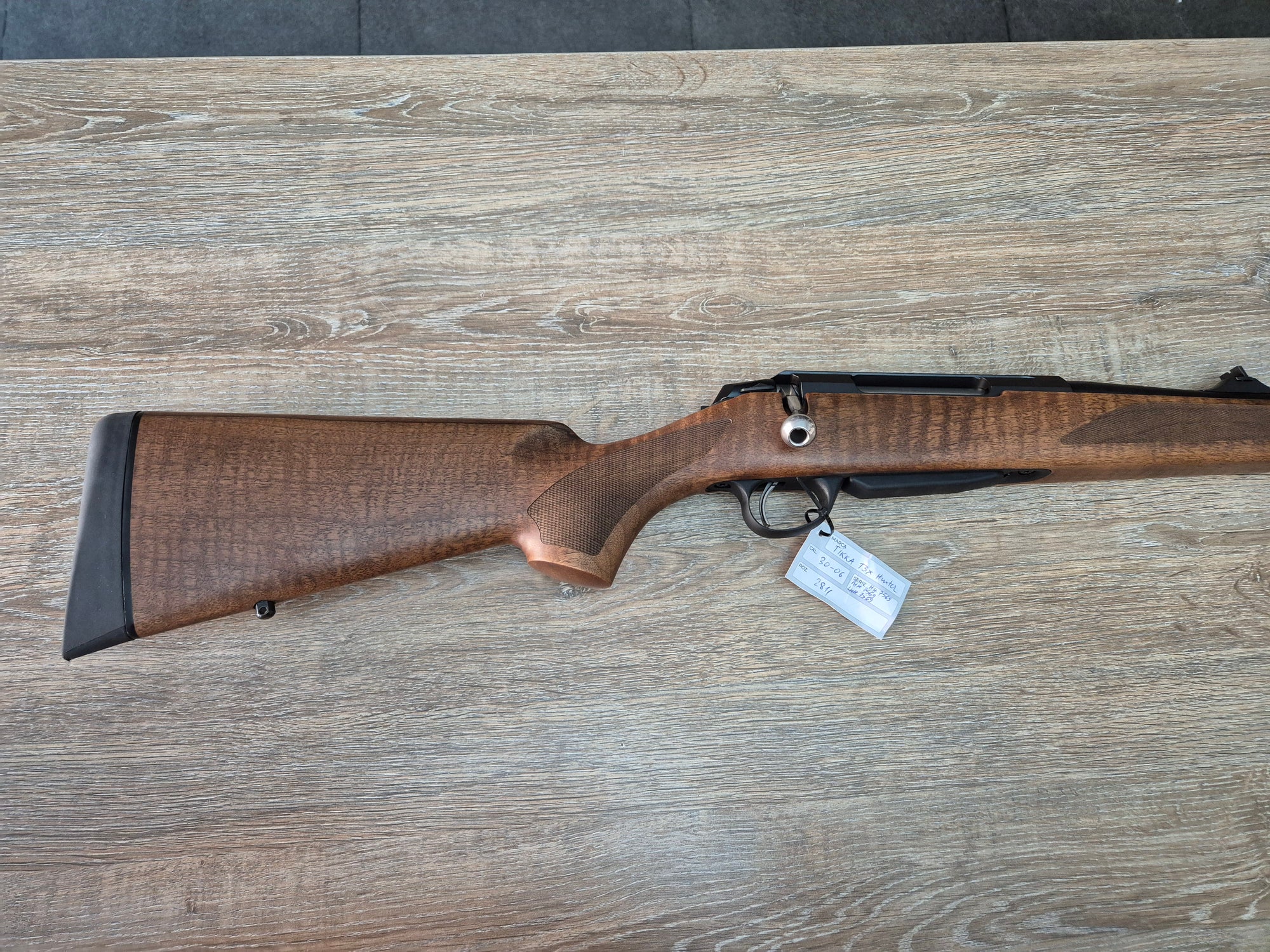 Carabina Tikka T3X Hunter, cal 30-06, 57cm, pat lemn