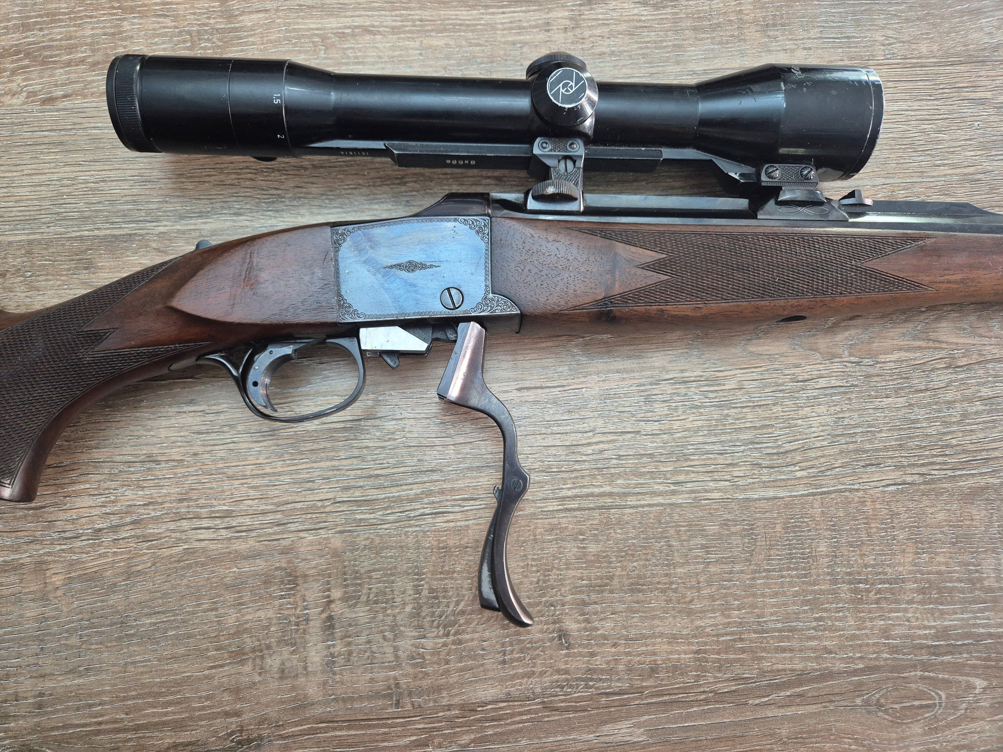 Carabina Heym-Ruger, cal 8x68S, Falling Block action, teava octogonala, Zeiss