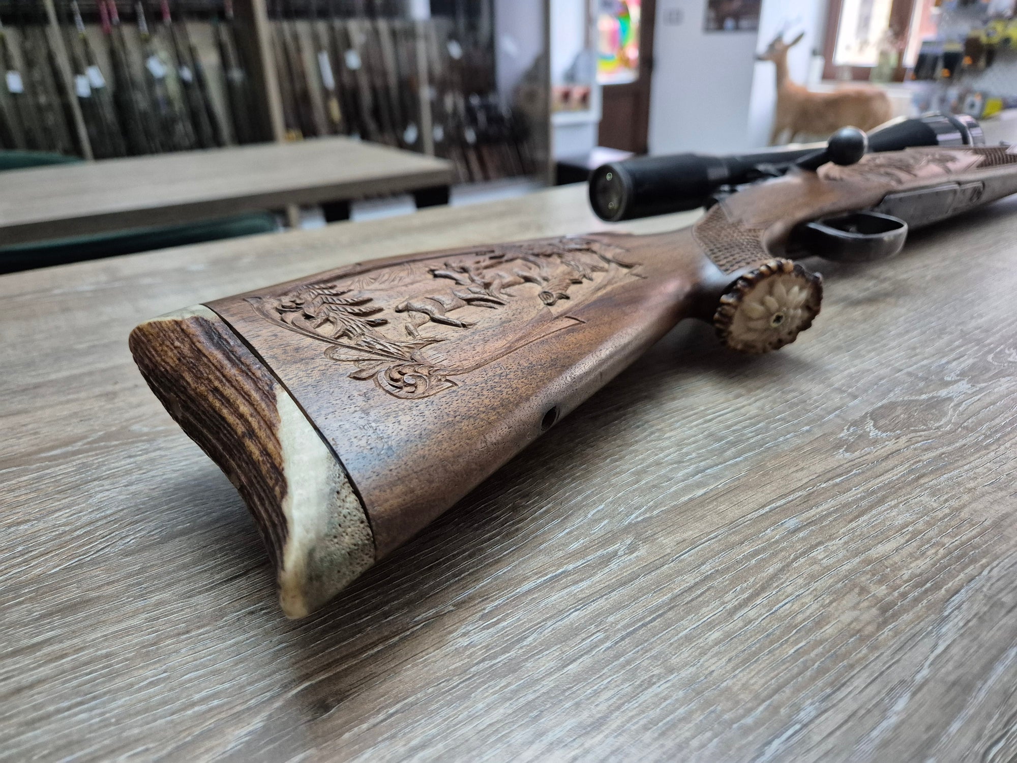 Carabina Mauser 98 cal 7mm rem mag, 65cm, luneta 2.5-9x