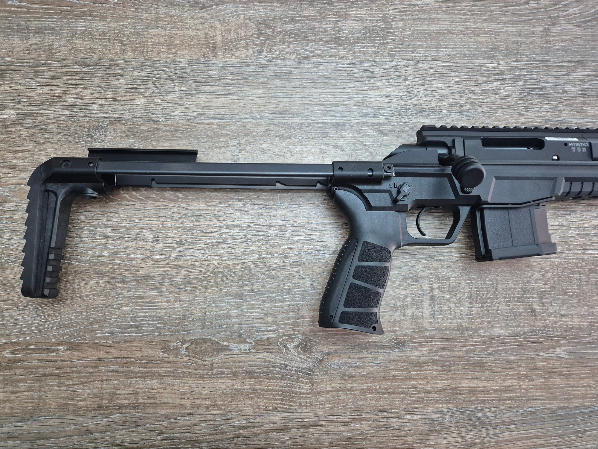 Carabina CZ 600 Trail, cal 223 rem, stil tactic, pentru vanatoare