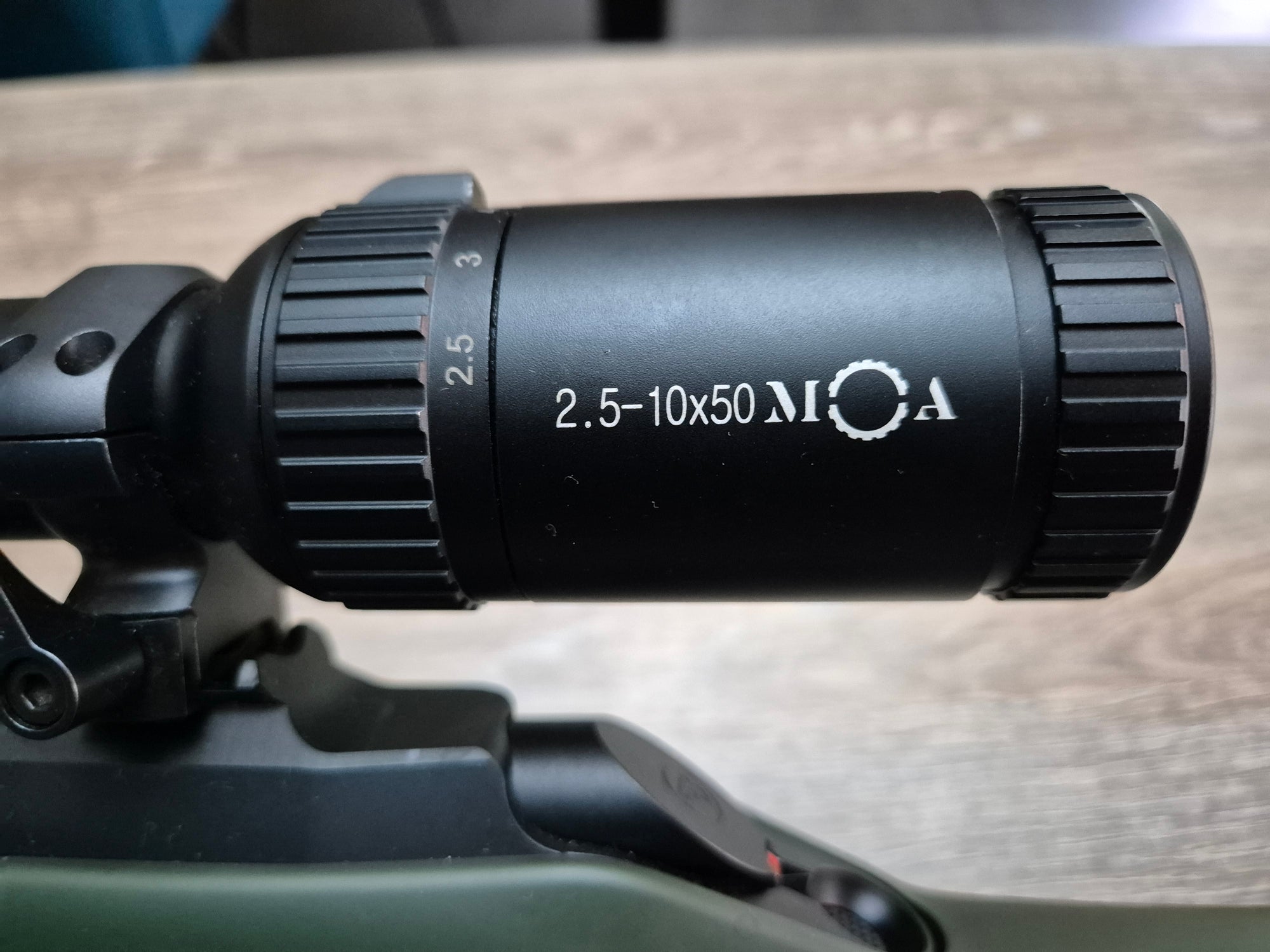 Carabina CZ 600 Ergo, cal 30-06, cu luneta 2.5-10x50