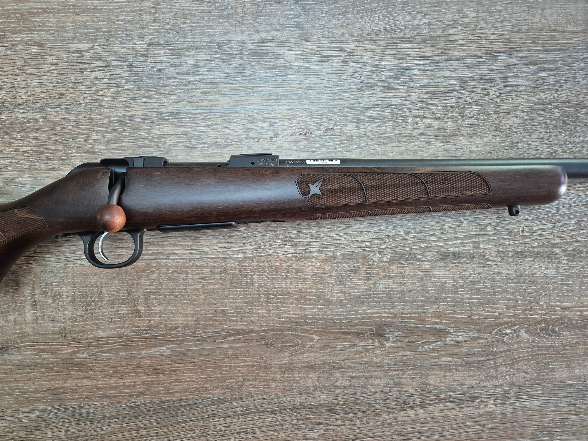 Carabina CZ 600 American, cal 223 rem, 61cm, pat lemn