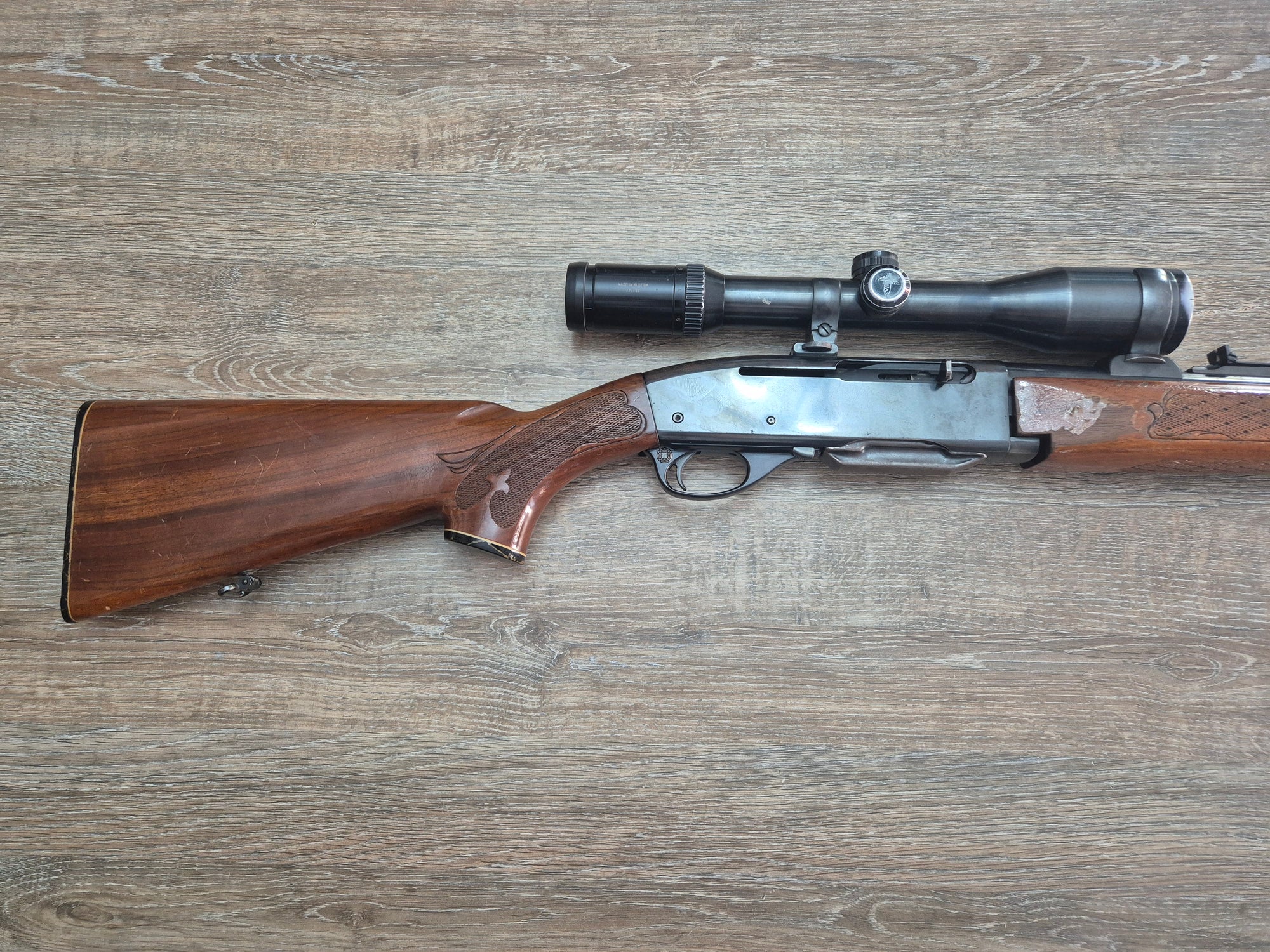 Carabina semiauto Remington 742, cal 243 win, 56 cm, Swarovski