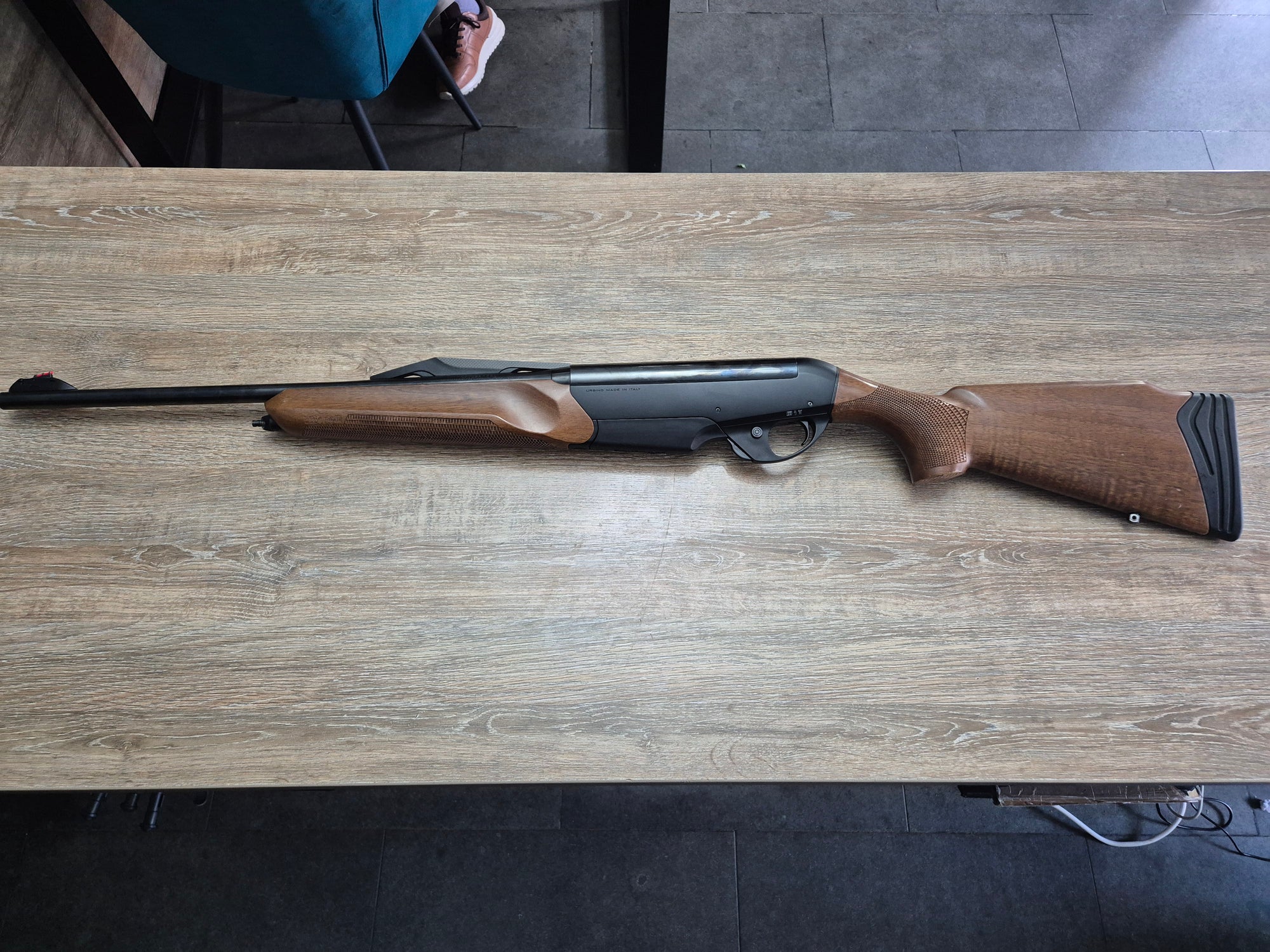 Carabina semiaut Benelli Argo, cal 300 win mag, 51cm, pat lemn