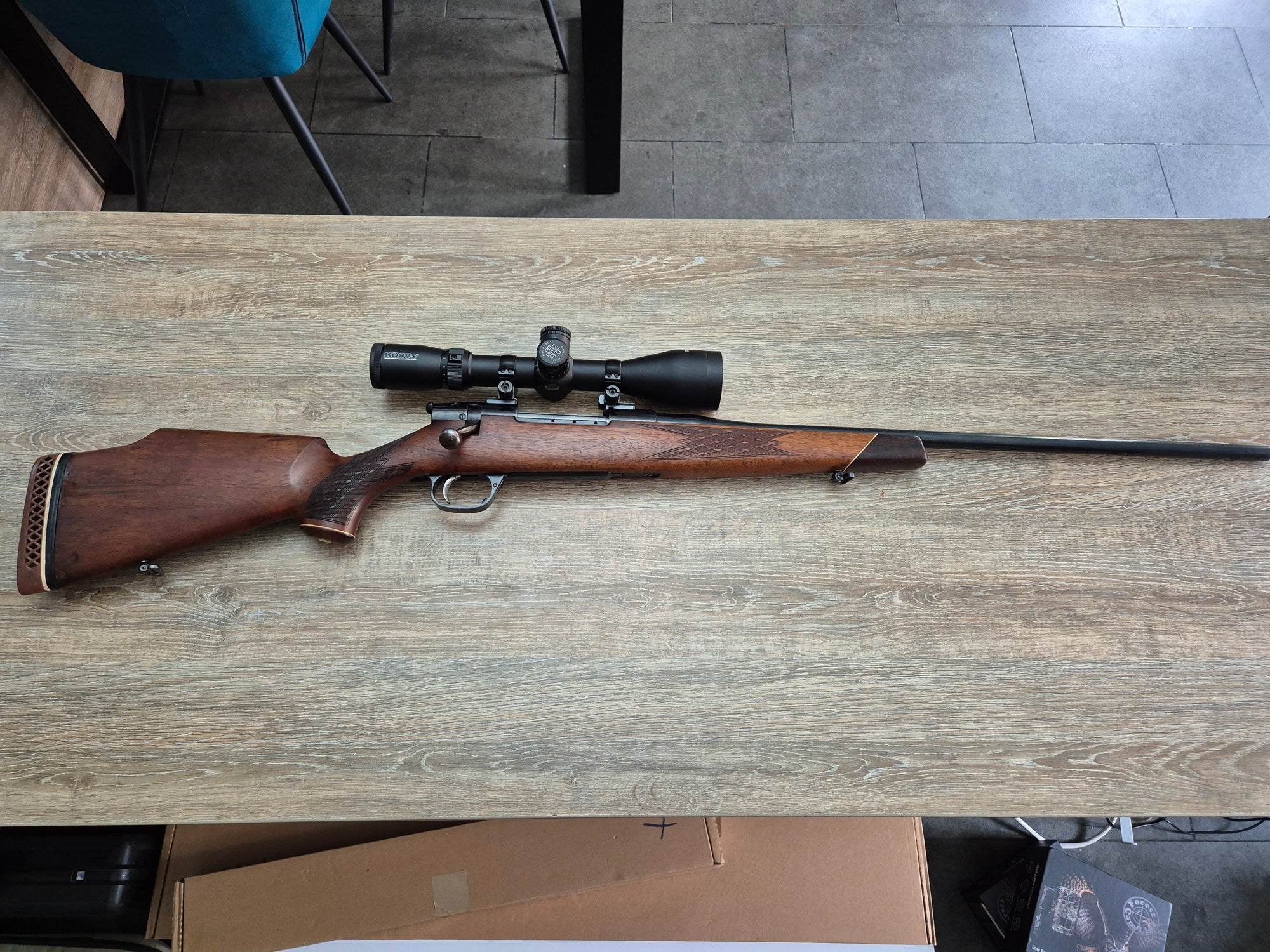 Carabina Voere, cal 308 win, 61cm, luneta Konus 2.5-10x50