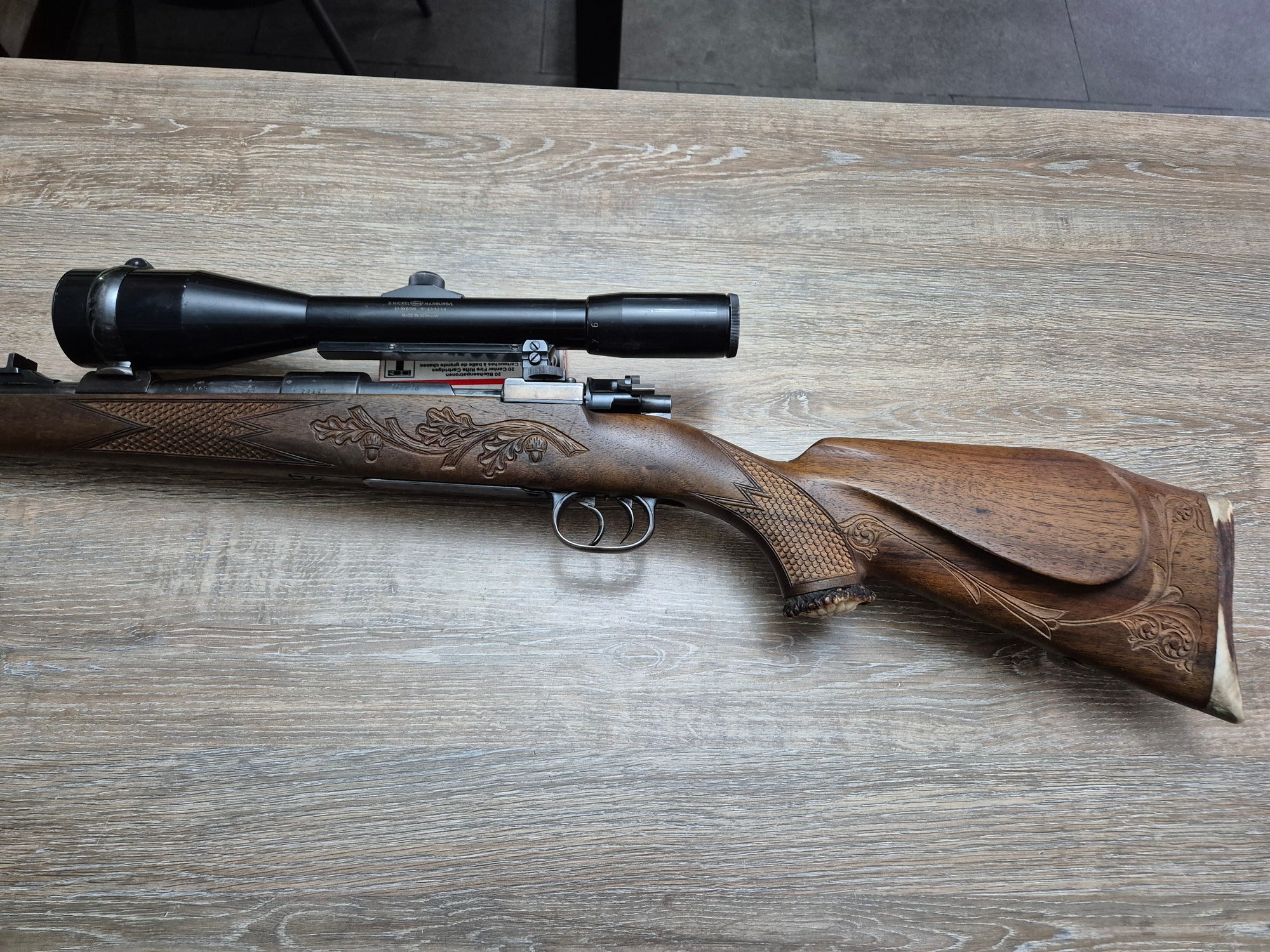 Carabina Mauser 98 cal 7mm rem mag, 65cm, luneta 2.5-9x