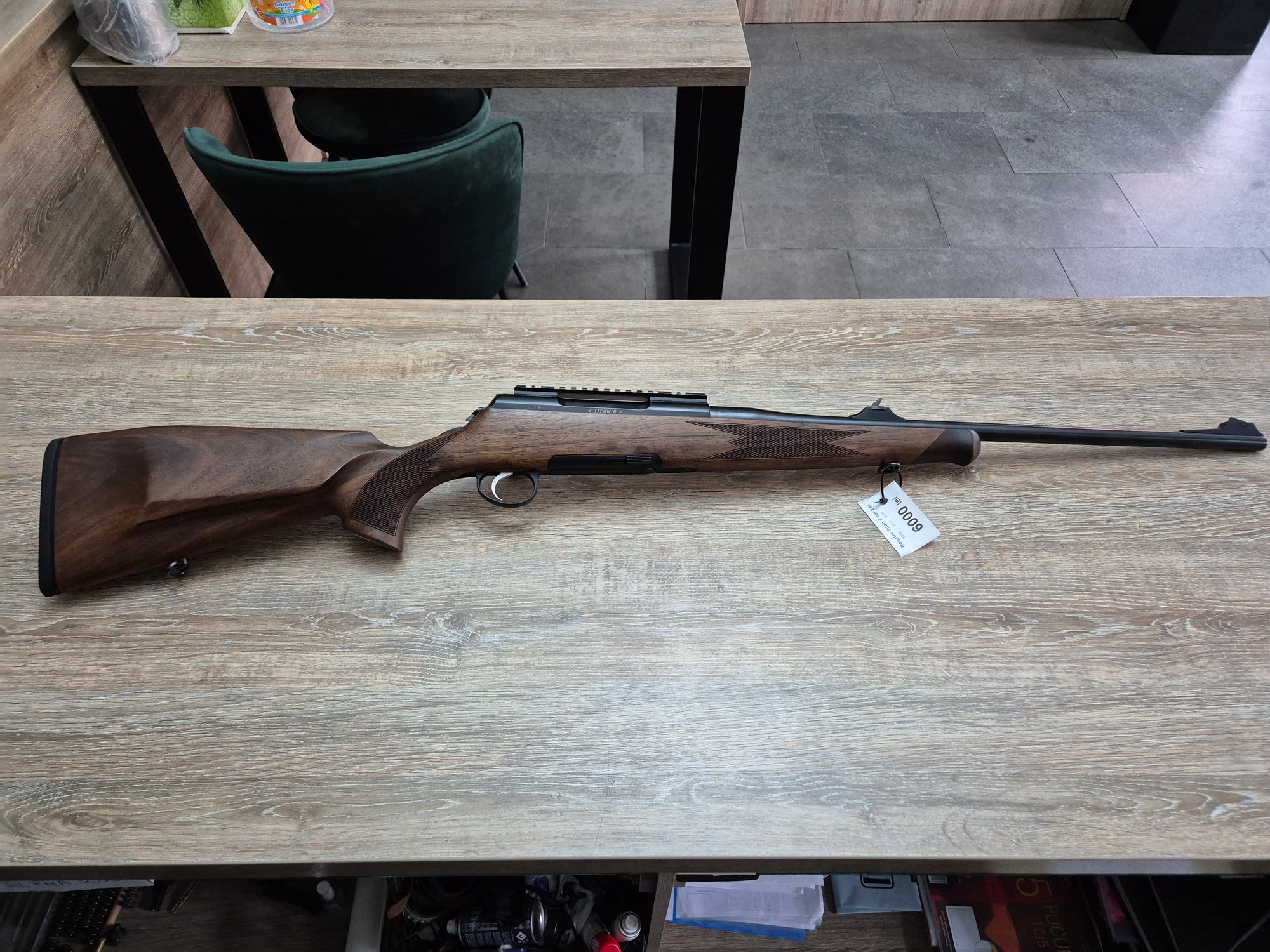 Carabina stangaci Roessler Titan 6, cal 243 win, 56cm, pat lemn