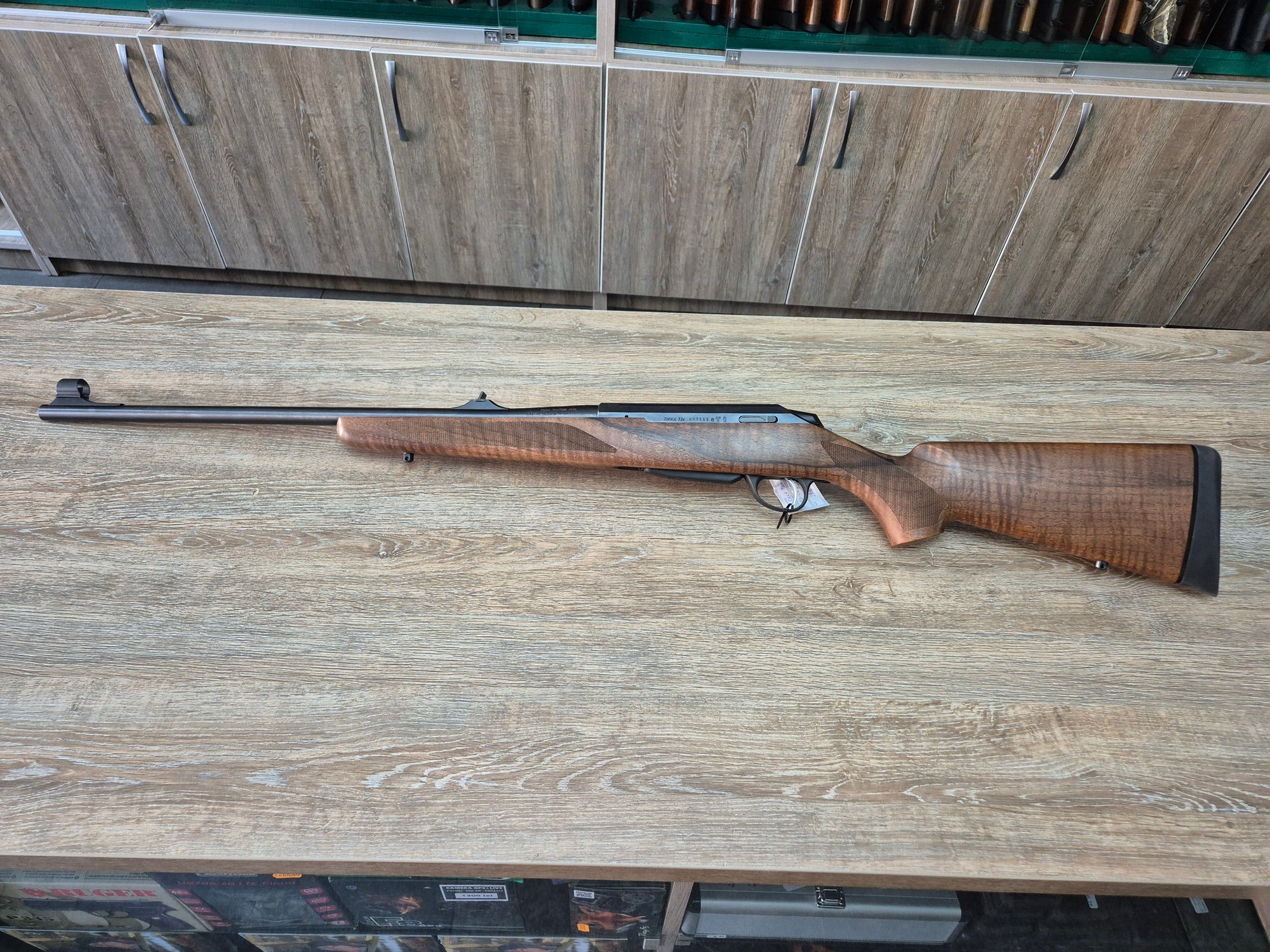 Carabina Tikka T3X Hunter, cal 30-06, 57cm, pat lemn