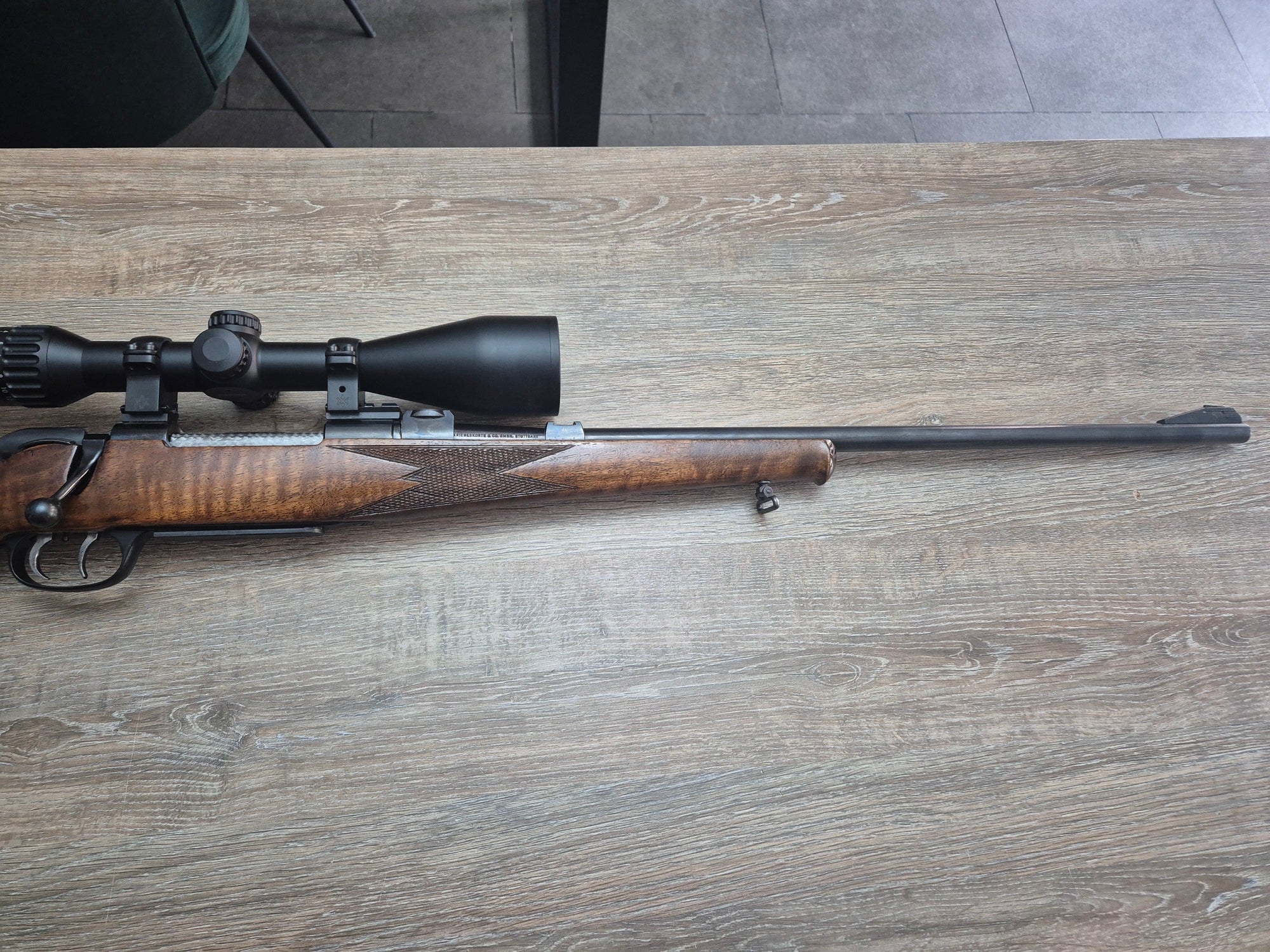 Carabina Krico, cal 7x64, 60cm, luneta Vector Optics 2.5-15x56