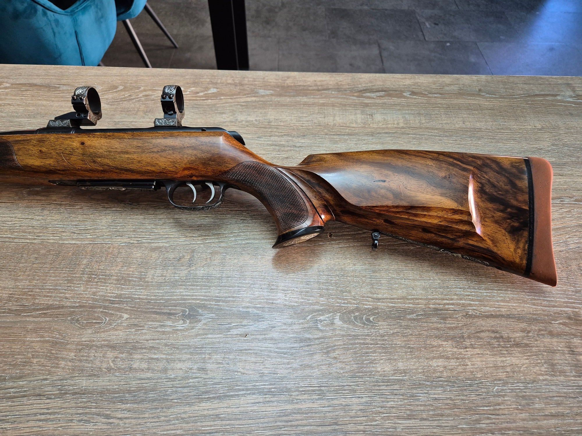 Carabina manufact. Krico, cal 6.5x68, teava 65cm, gravuri