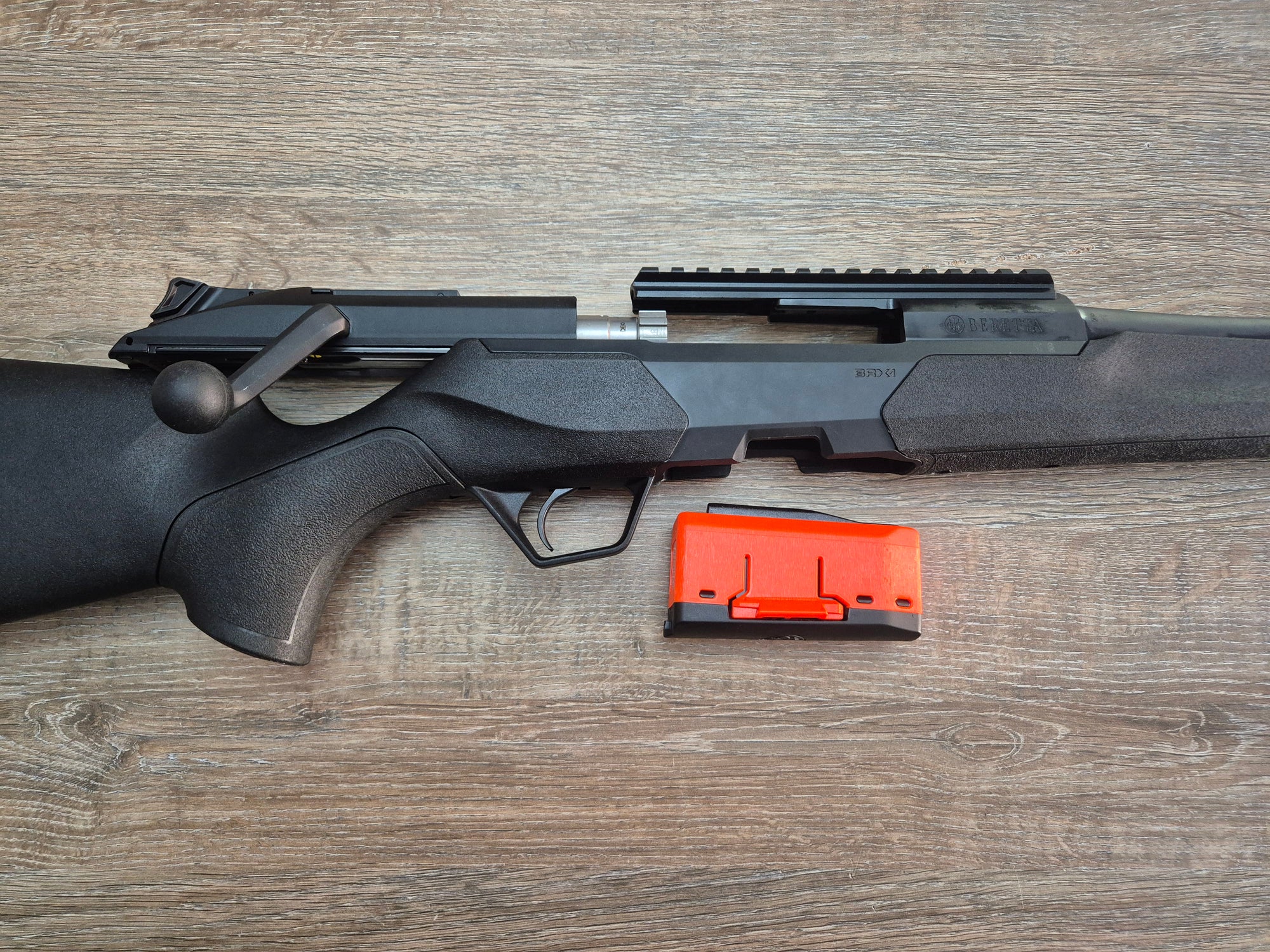 Carabina Beretta BRX1, cal 308 win, 51cm, inchidere liniara, catari, negru