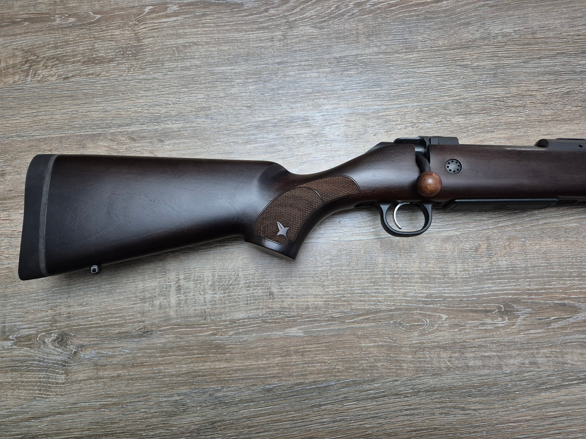 Carabina CZ 600 American, cal 30-06, 61cm, pat lemn
