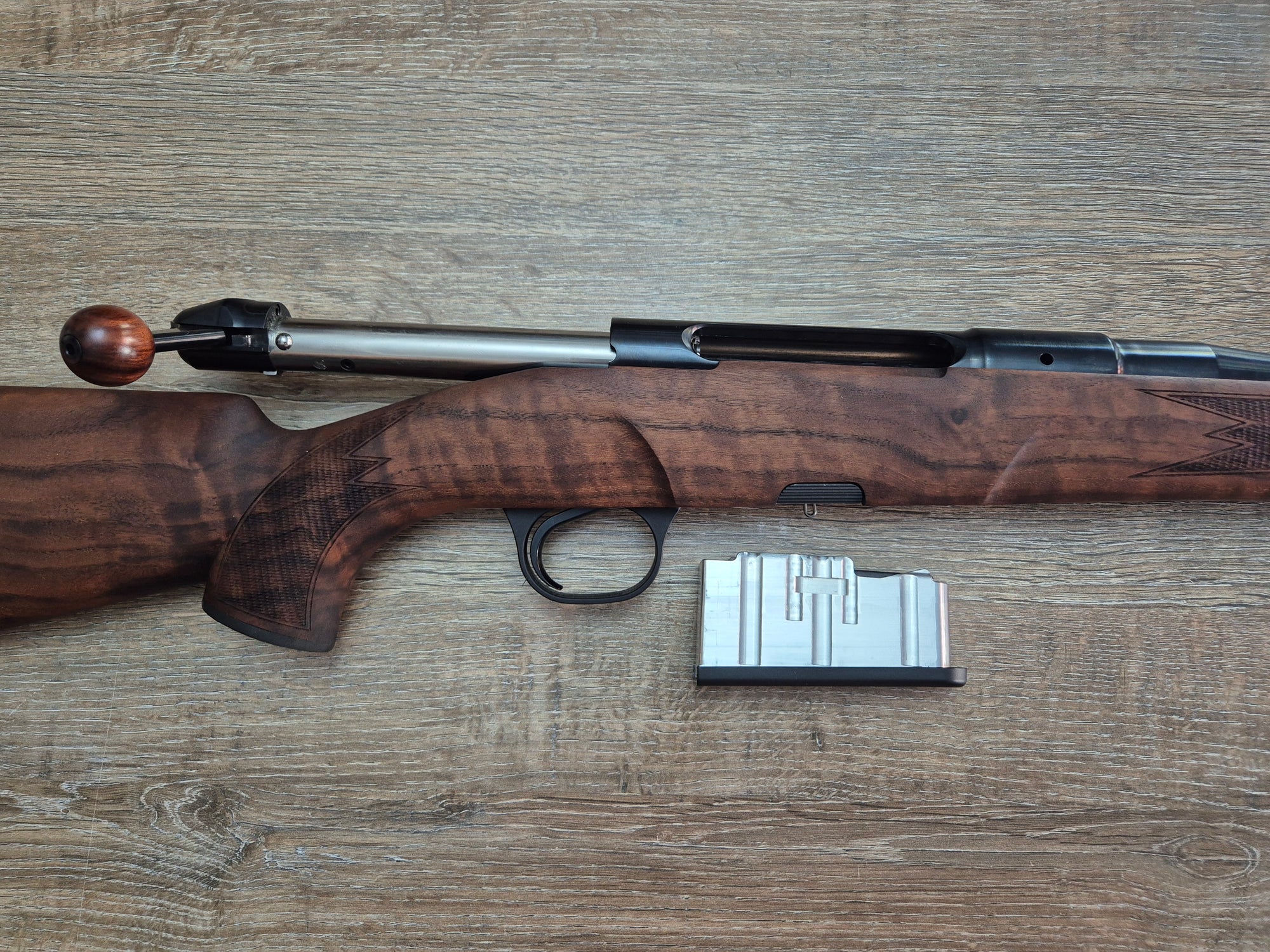 Carabina Heym SR30 Allranger cal 308 win, 50cm, inchidere liniara, pat lemn