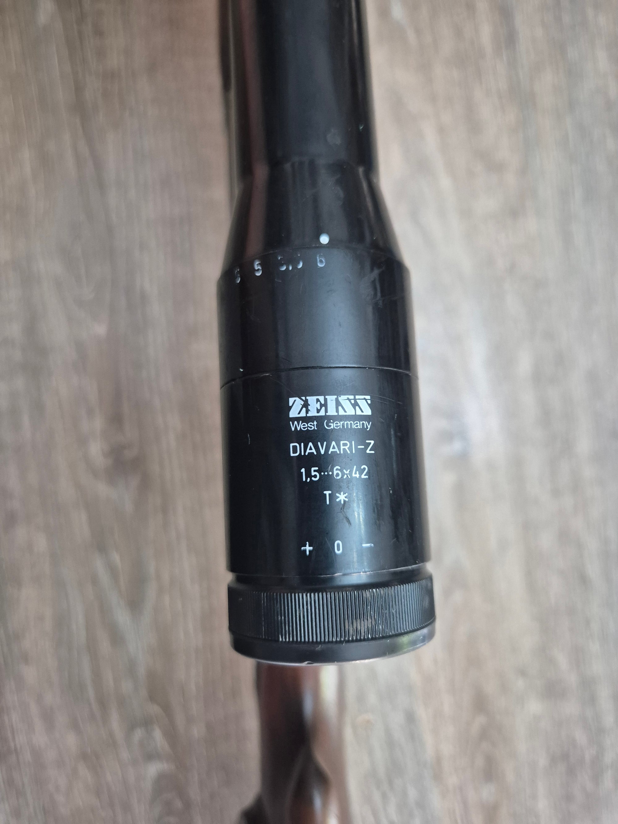 Carabina Heym-Ruger, cal 8x68S, Falling Block action, teava octogonala, Zeiss