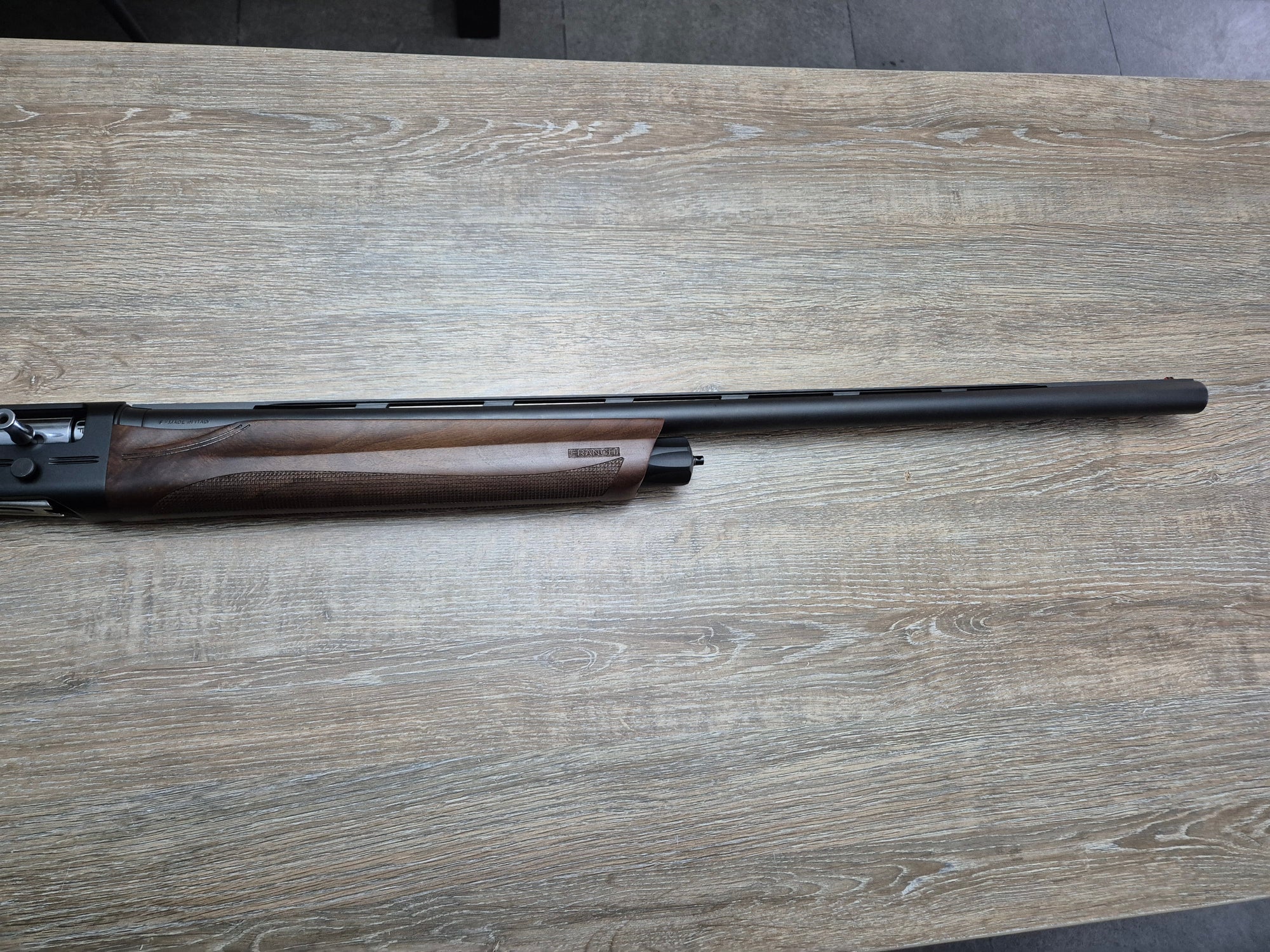Lisa semiautomata Franchi Affinity 3, cal 12/76, 71cm, pat lemn