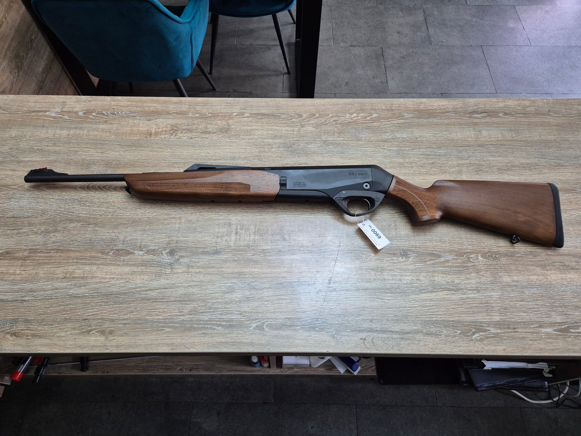 Carabina semiauto Merkel SR1 Basic, cal 9.3x62, 50cm, pat lemn