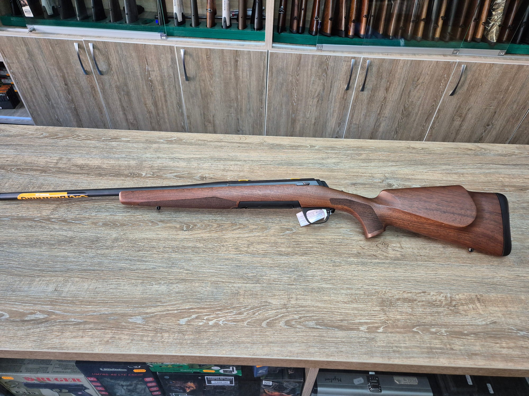 Carabina Browning X-Bolt Hunter, cal 30-06, 53cm, pat lemn