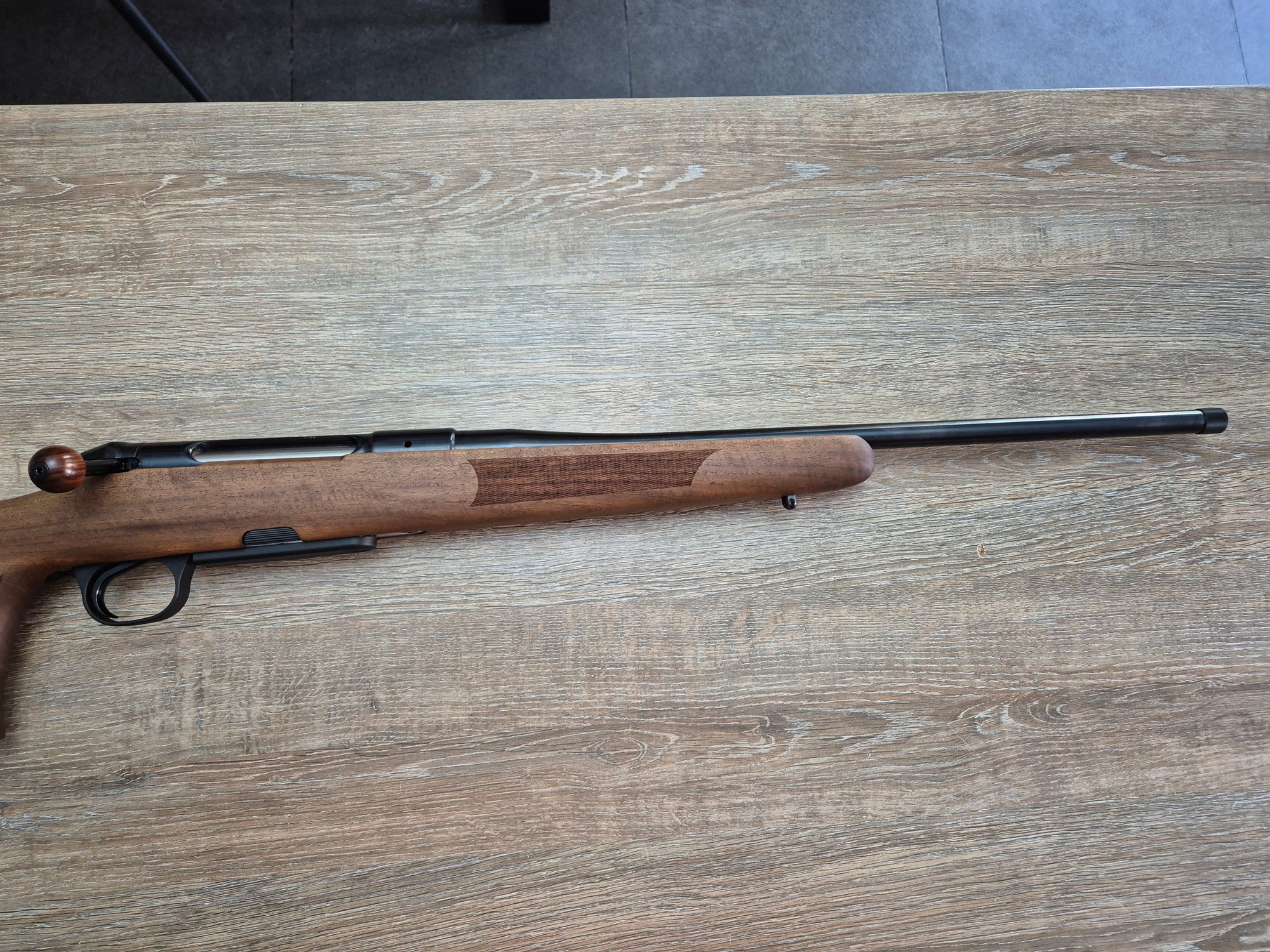 Carabina Heym SR30 Ranger-T cal 308 win, 50cm, inchidere liniara, pat lemn
