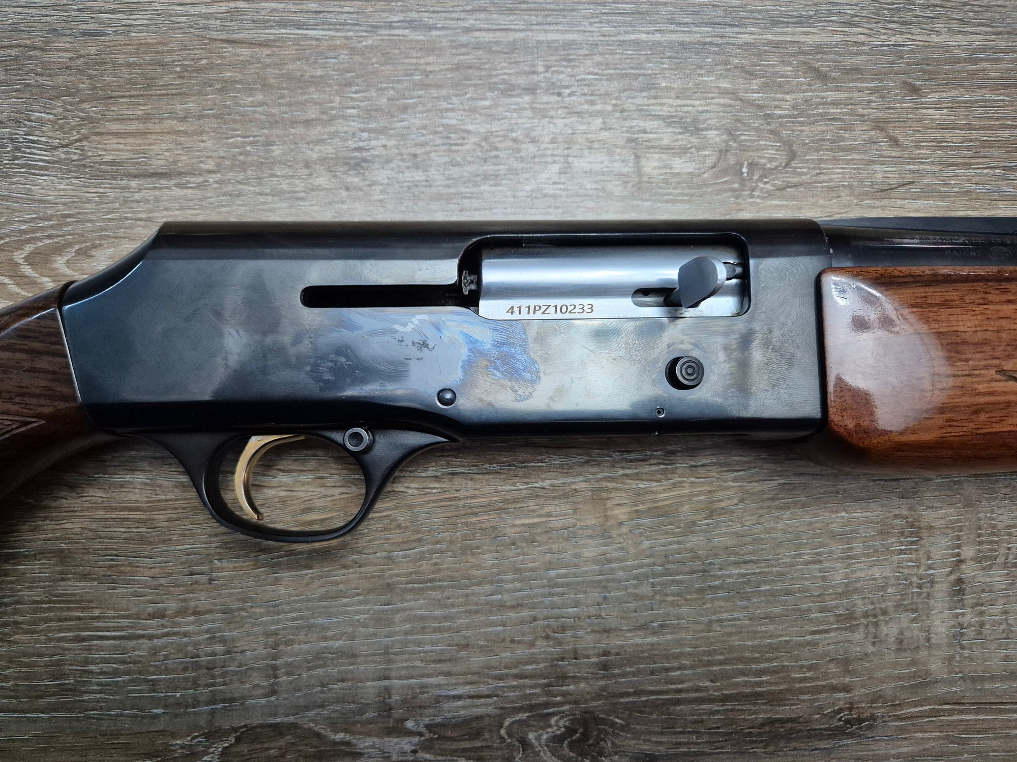 Lisa semiauto Browning B80, cal 12, teava 69cm, pat lemn