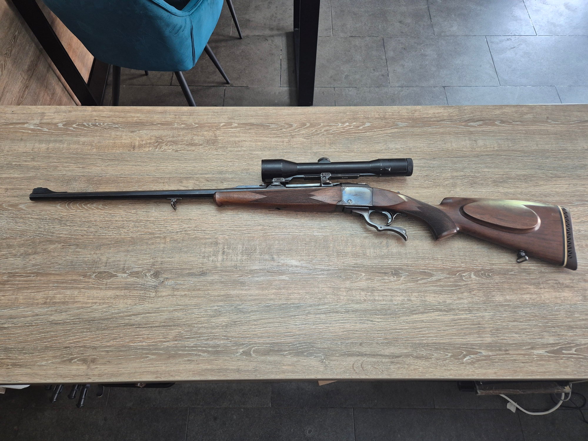 Carabina Heym-Ruger, cal 8x68S, Falling Block action, teava octogonala, Zeiss