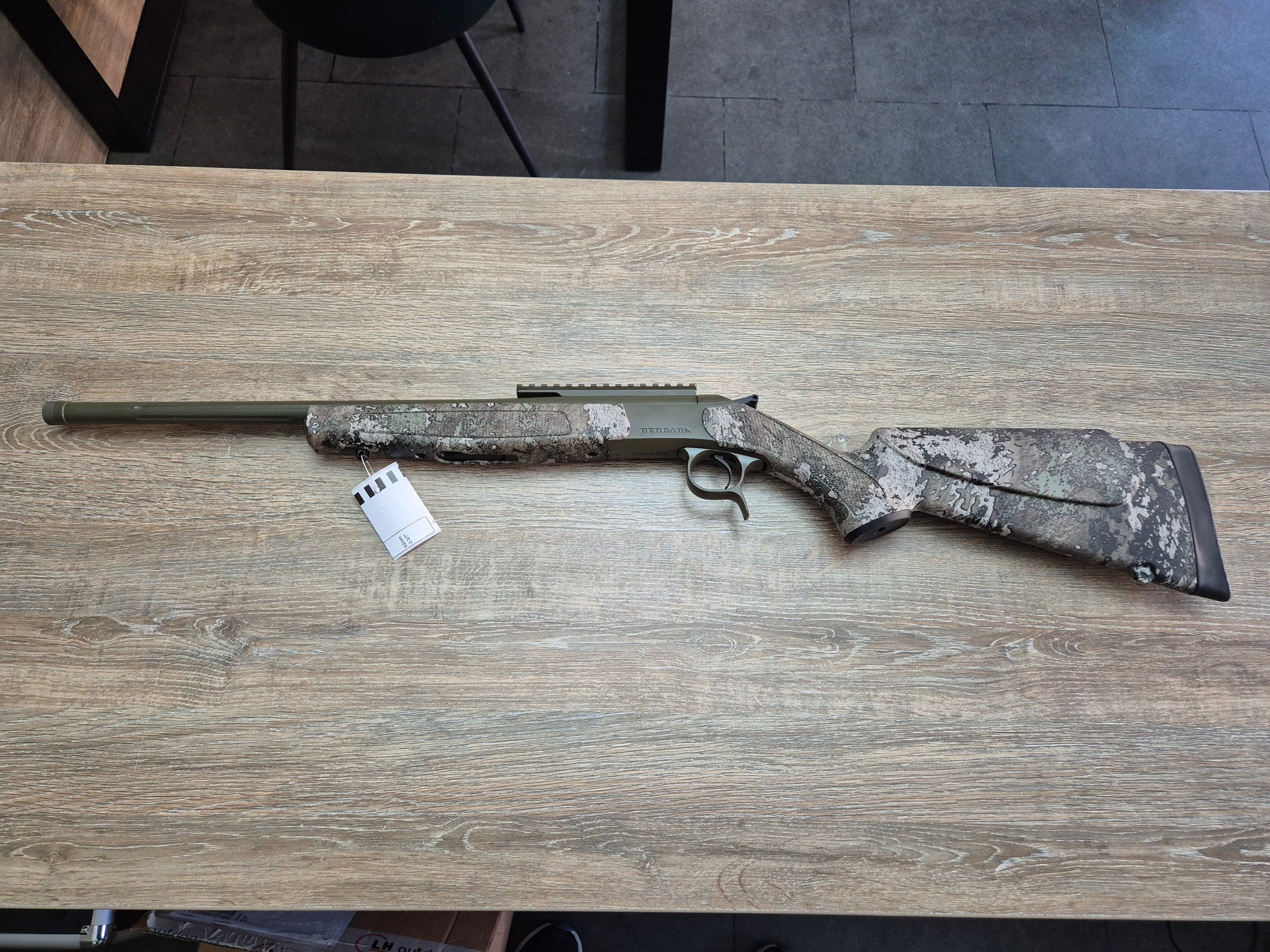 Carabina basculanta Bergara BA13 Strata, cal 6.5 Creedmoor, teava fluted 51cm