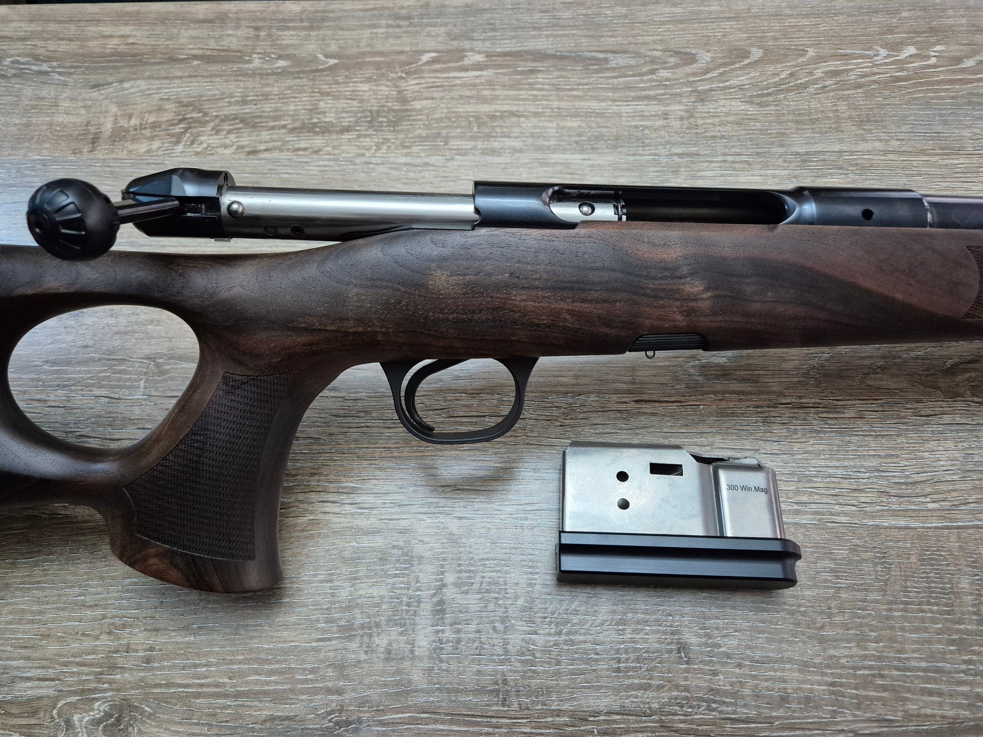 Carabina Heym SR30, cal 300 win mag, teava L=60cm, D=17mm, pat lemn ergonomic