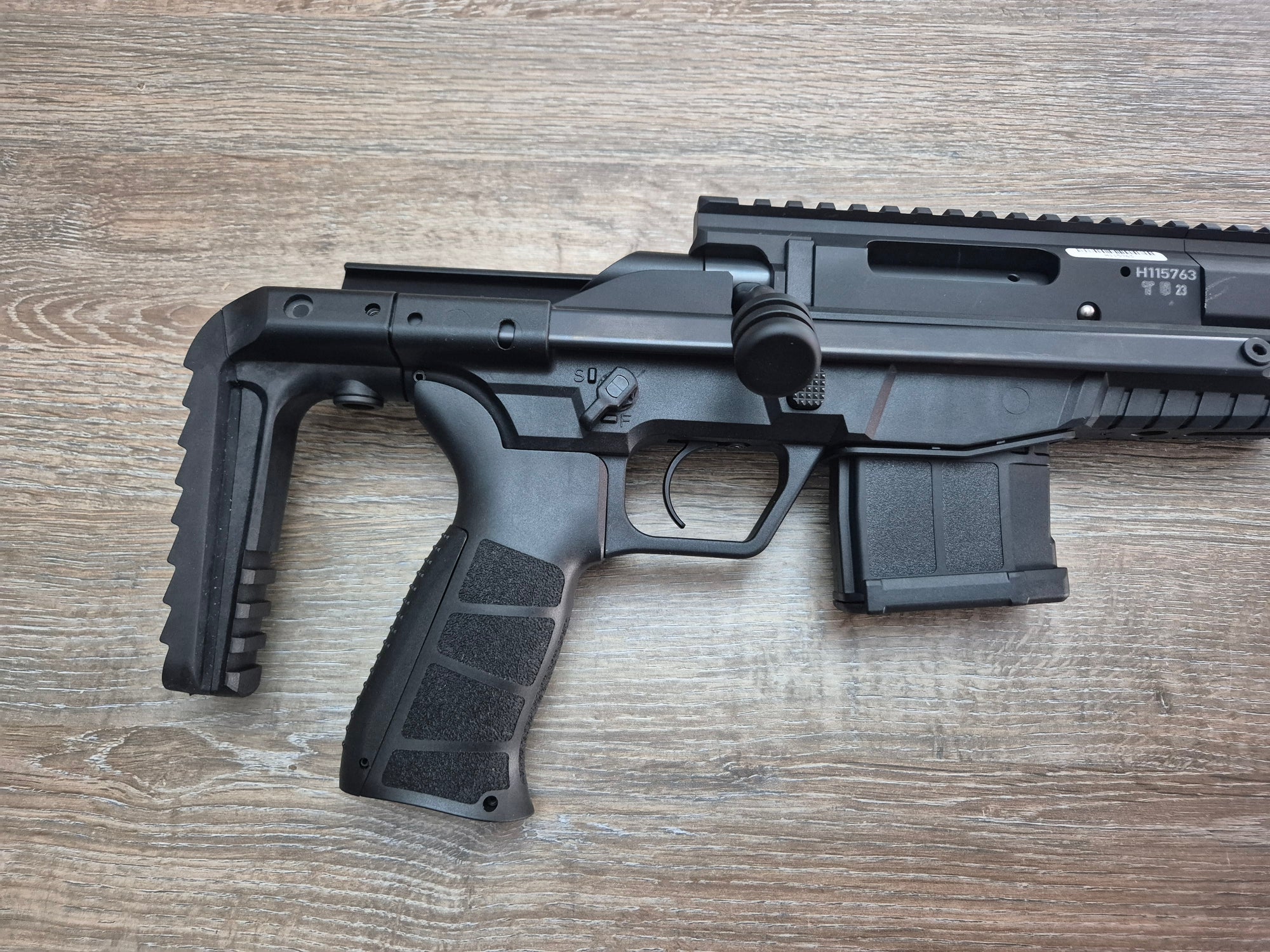 Carabina CZ 600 Trail, cal 223 rem, stil tactic, pentru vanatoare