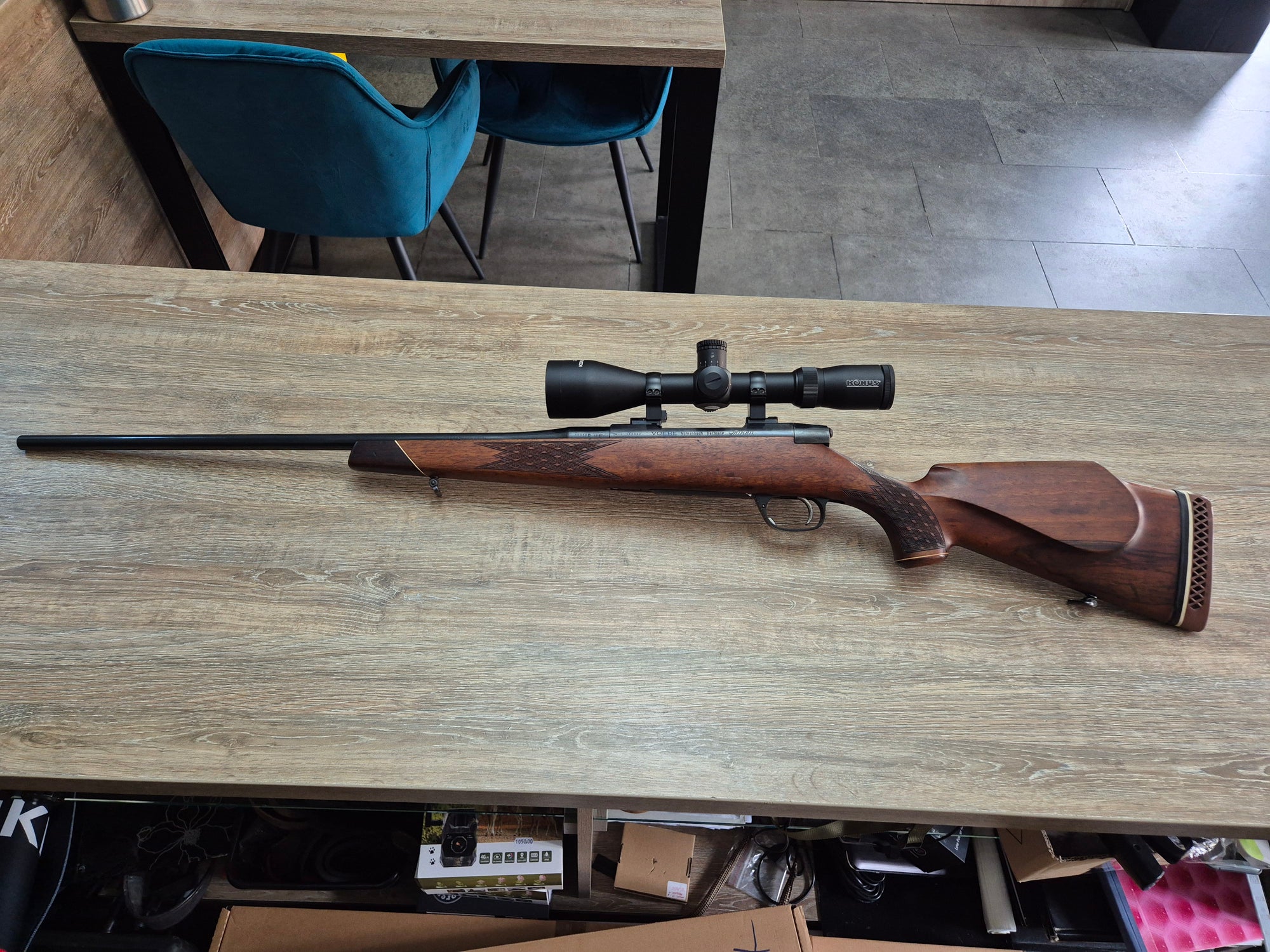 Carabina Voere, cal 308 win, 61cm, luneta Konus 2.5-10x50