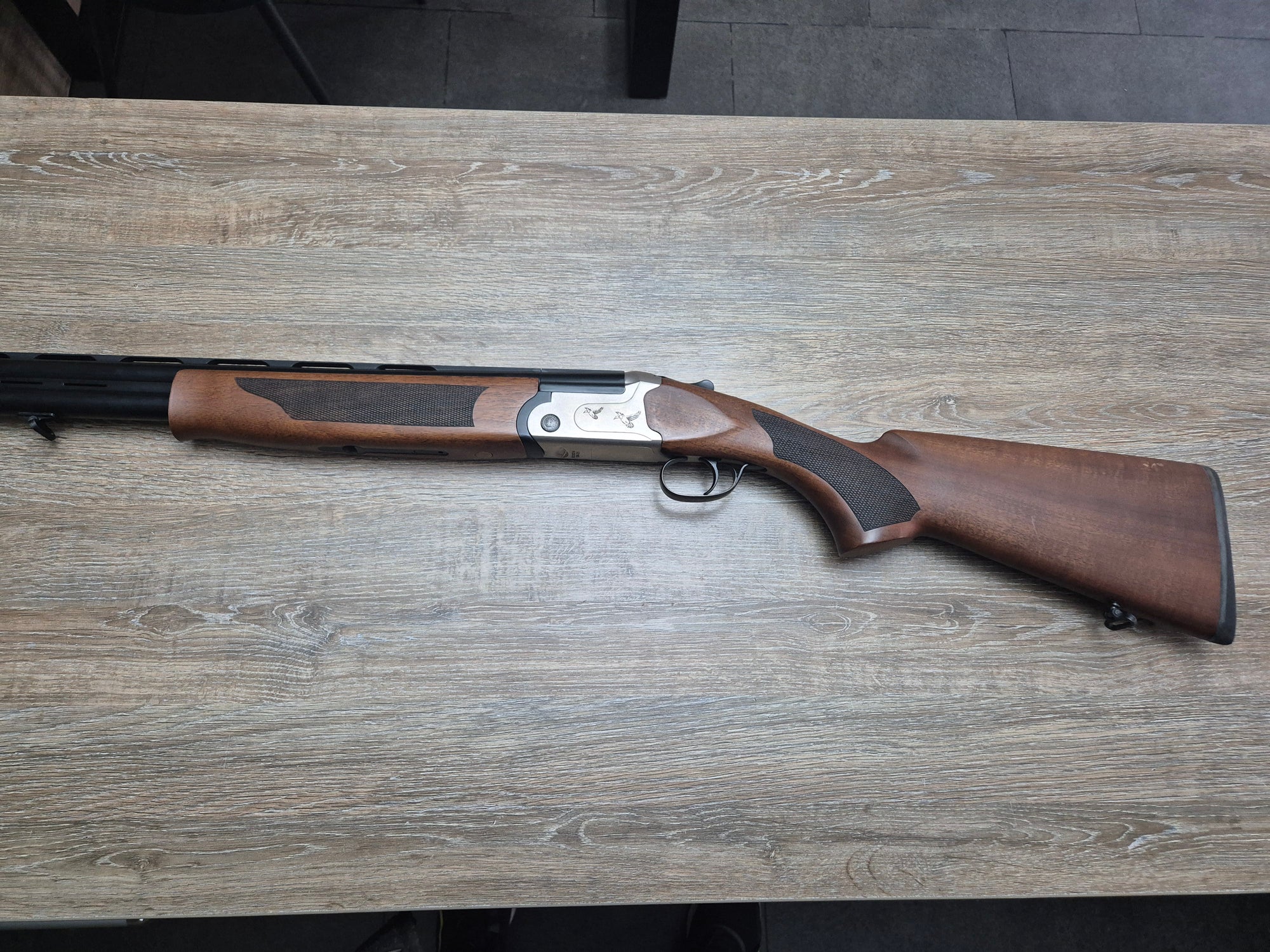 Bock Aksan Arms, cal 12/76, tevi 72cm, pat lemn, silver