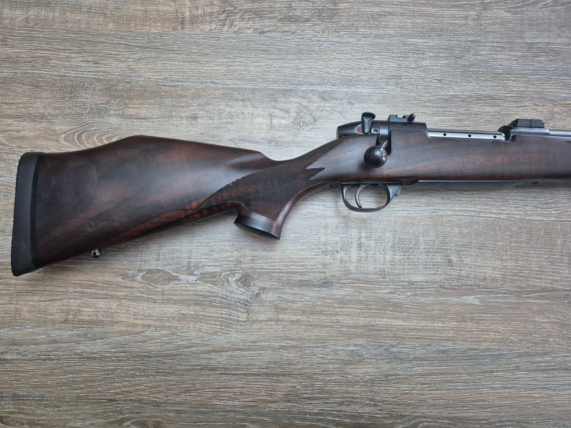 Carabina Weatherby Mark V, cal 300 Weatherby Mag, 66cm