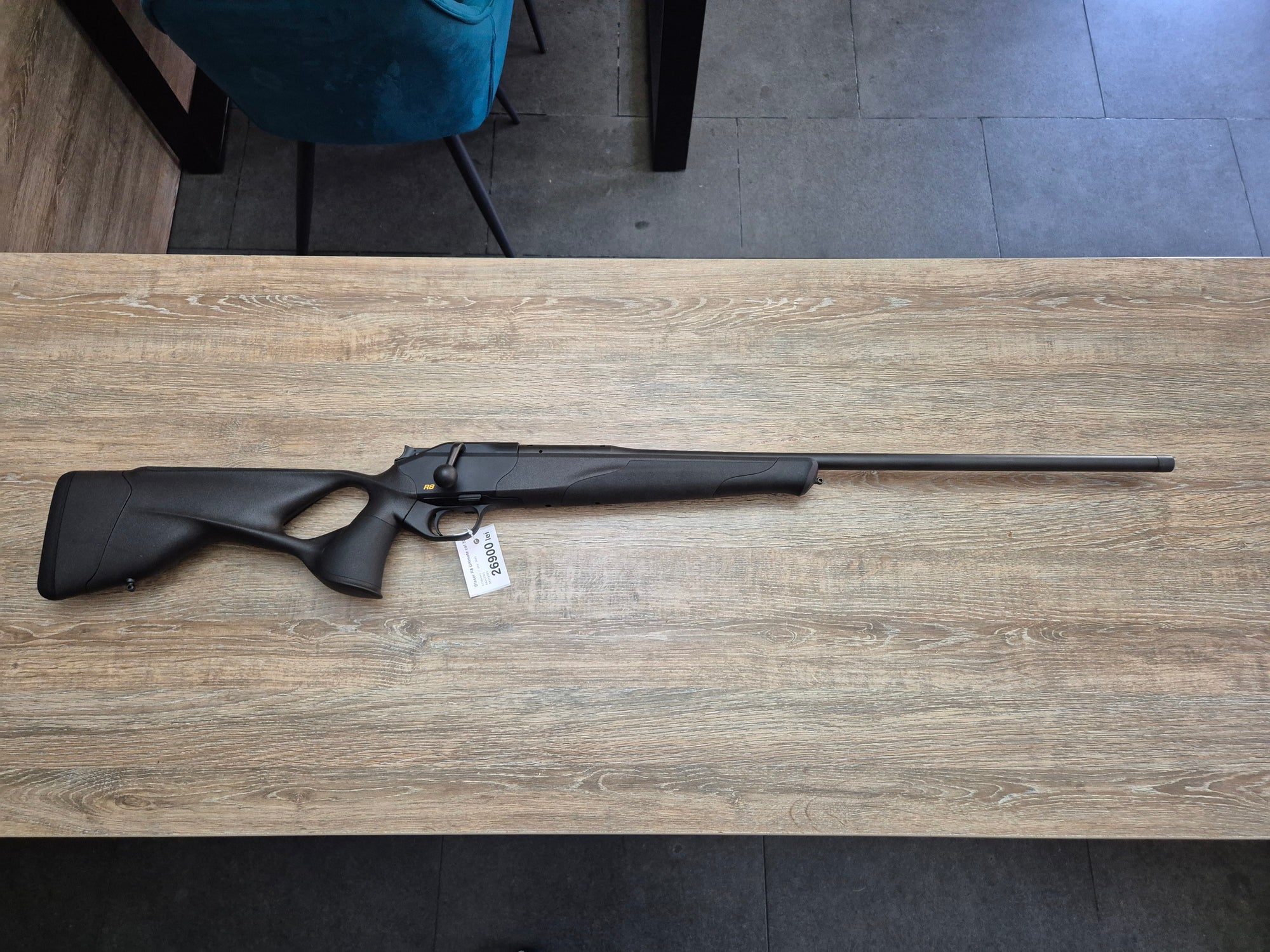 Blaser R8 Ultimate cal 300 win mag, teava 65cm, filet