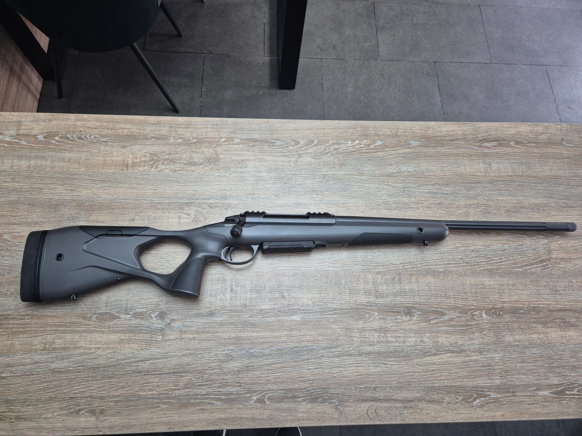 Carabina Sako S20, cal 30-06, teava fluted 51cm, pat sintetic