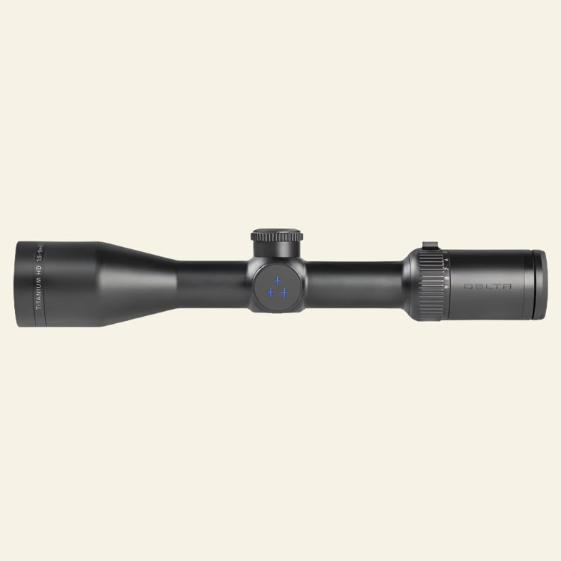 Delta Titanium 1,5-9x45 IR HD, cu reticul 4A-S si punct luminos
