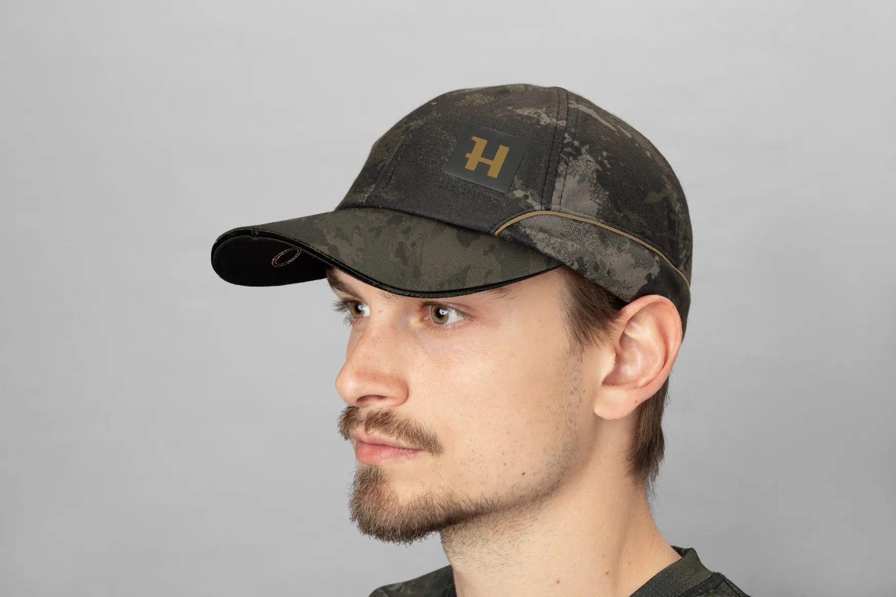 Sapca Harkila NOCTYX camo light cap, lumina LED