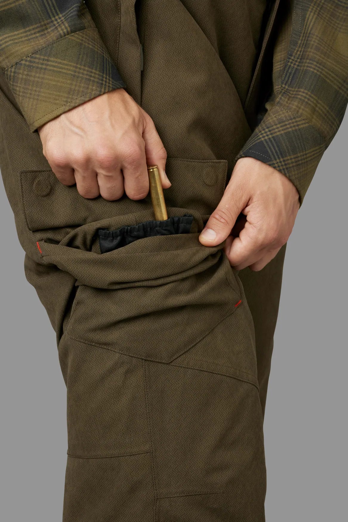 Pantaloni Härkila Driven Hunt HWS, izolati