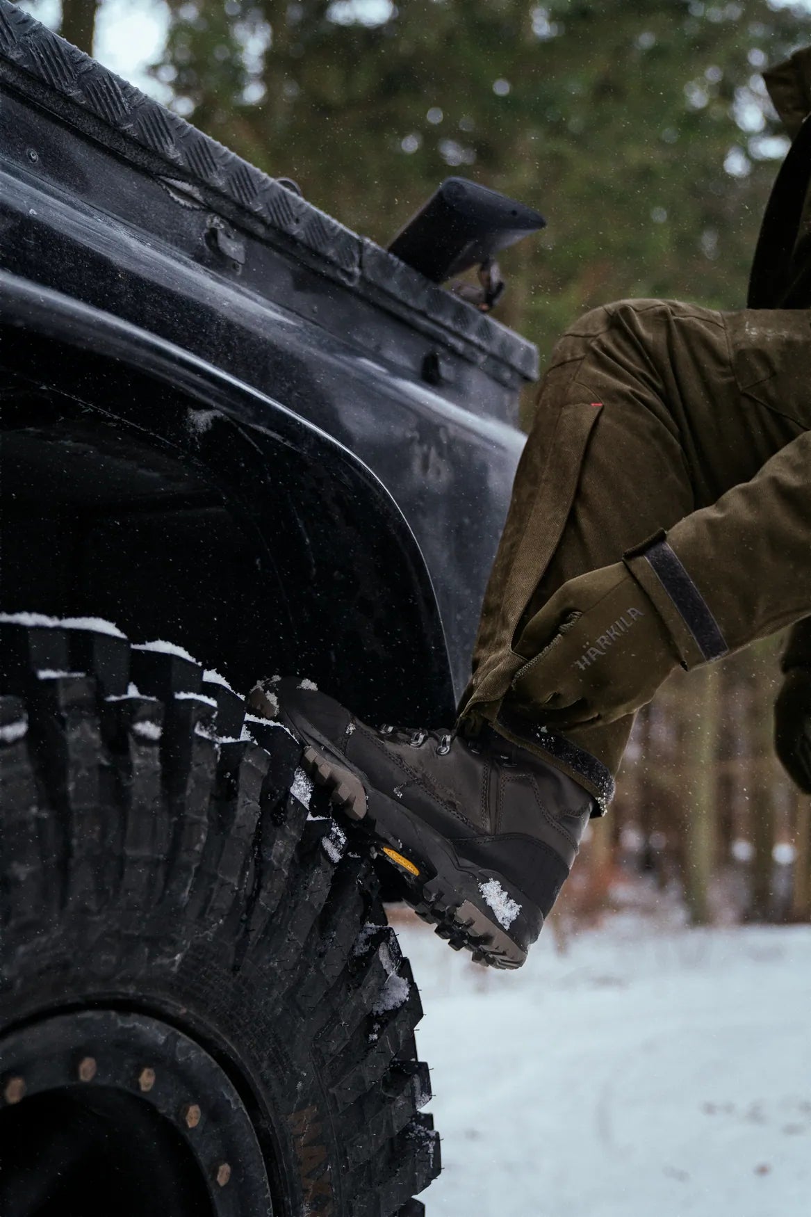Pantaloni Härkila Driven Hunt HWS, izolati