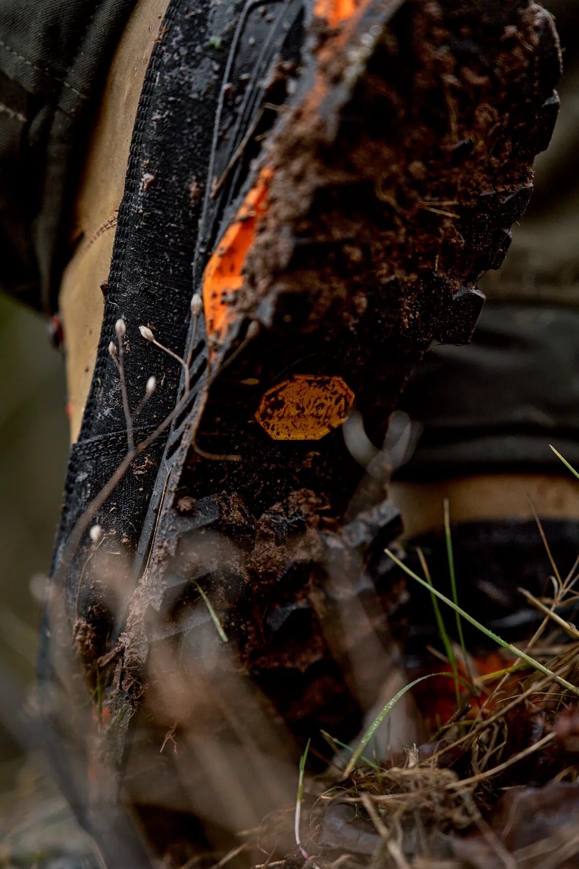 Bocanci Harkila Saxnäs GTX Orange, talpa Vibram, impermeabili