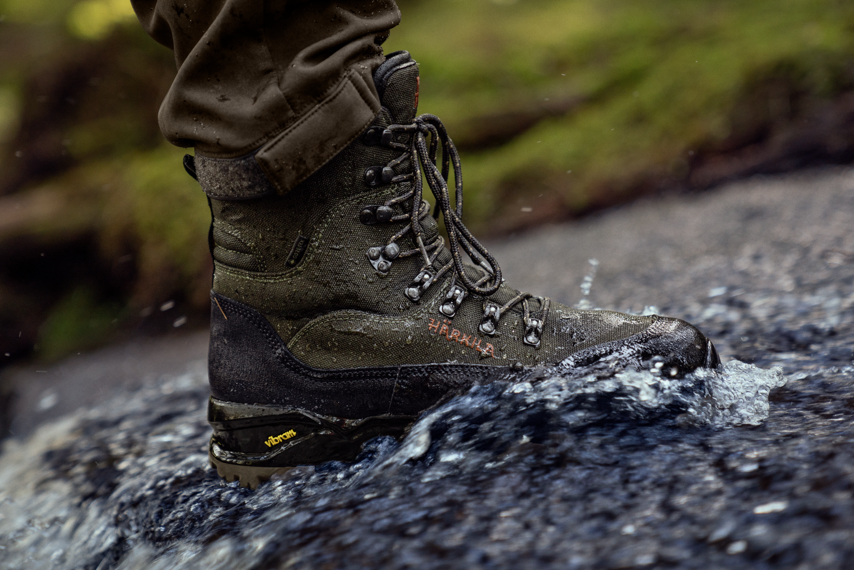 Bocanci Harkila Pro Hunter Light Mid, Gore-Tex, impermeabili, Willow Green