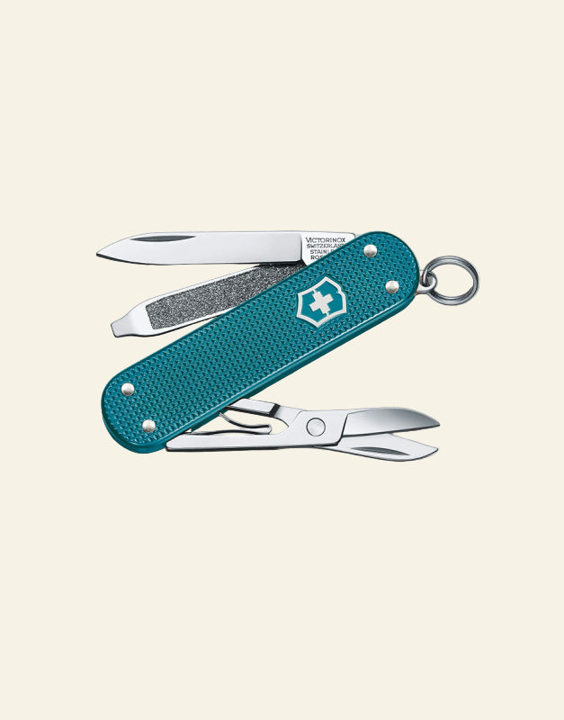 Briceag Victorinox Swiss Army Knives Classic Alox Wild Jungle