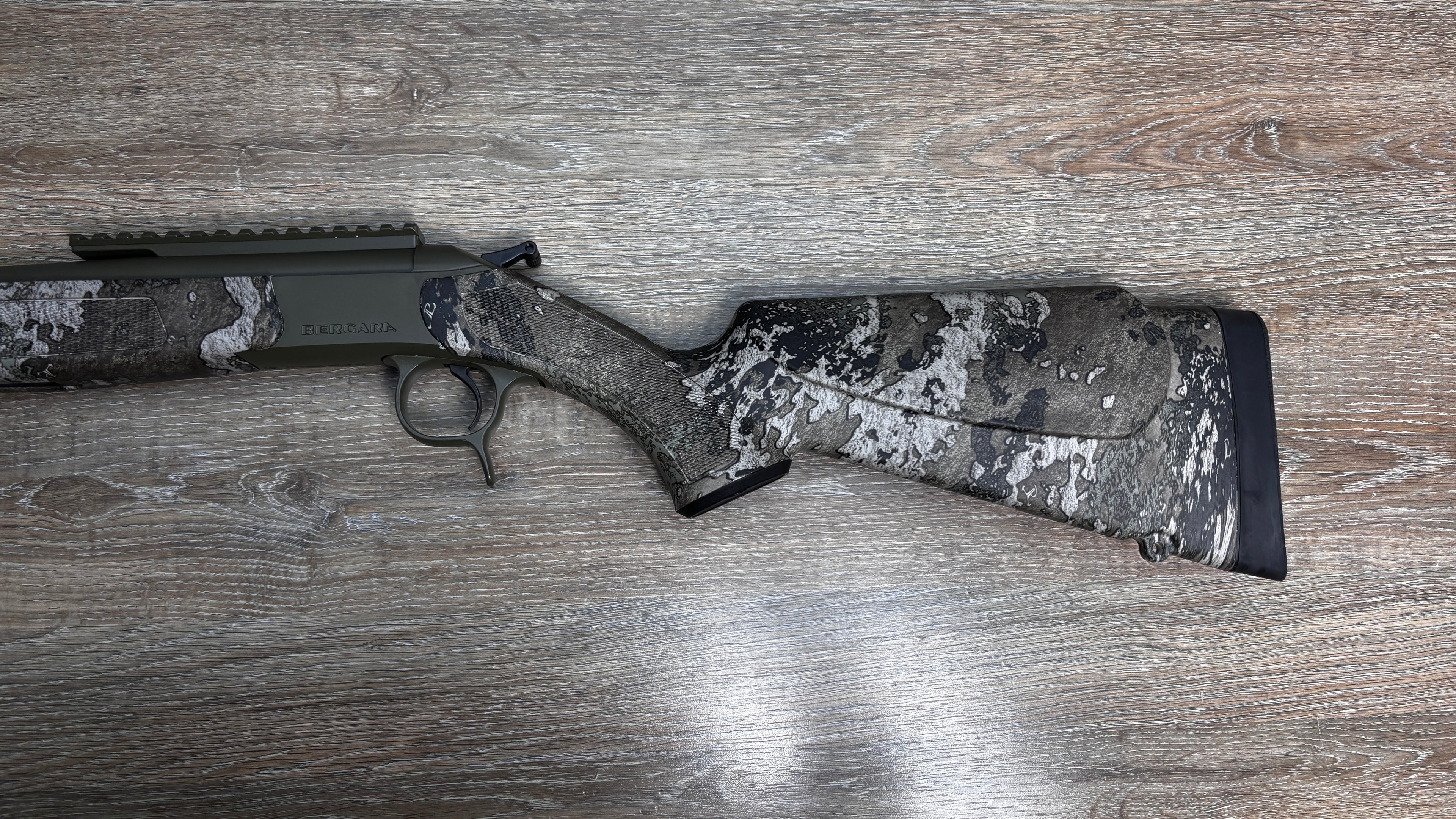 Carabina basculanta Bergara BA13 Strata, cal 308 win, teava fluted 51cm