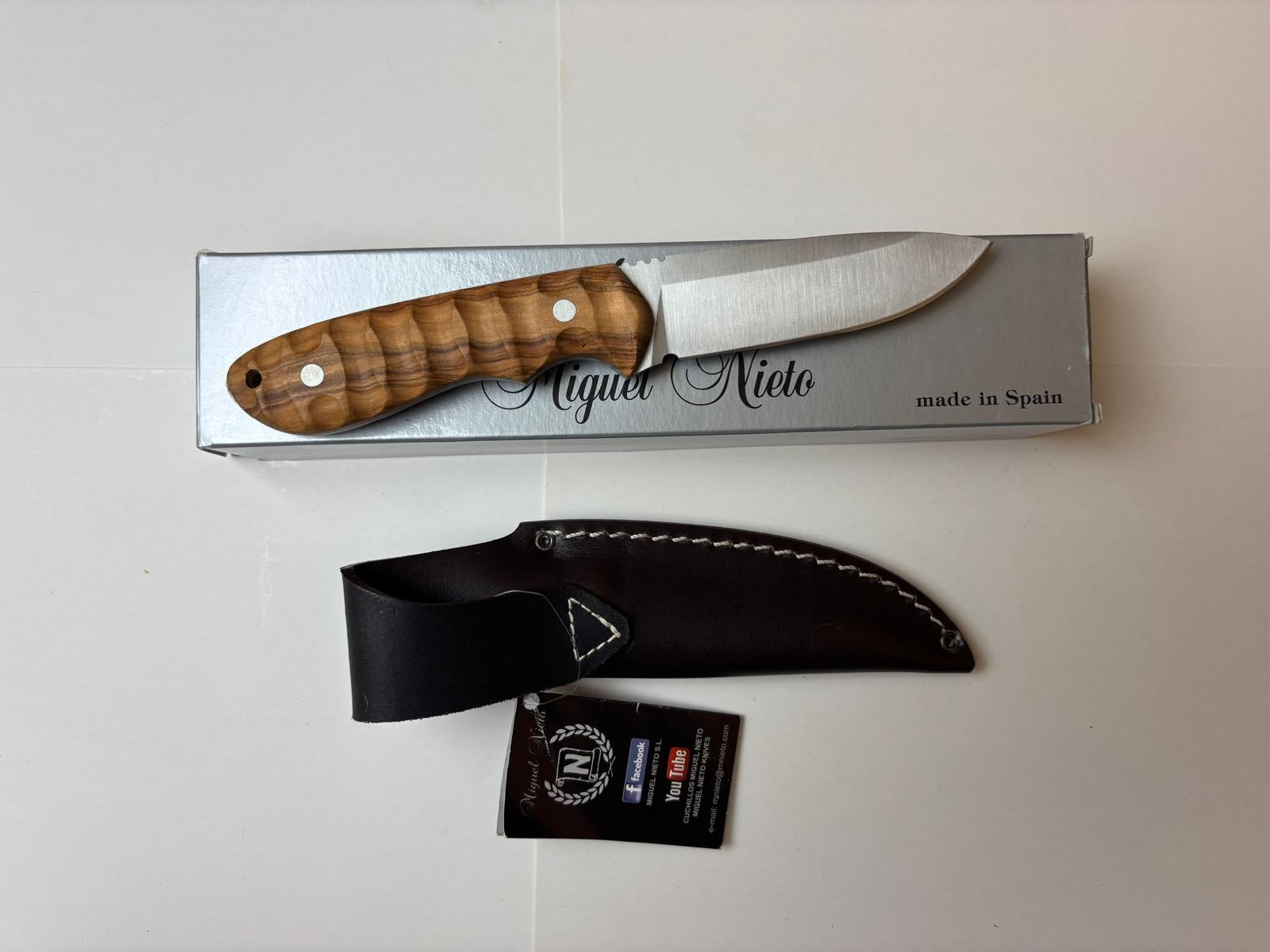 Cutit Miguel Nieto VIKING OLIVE 11000