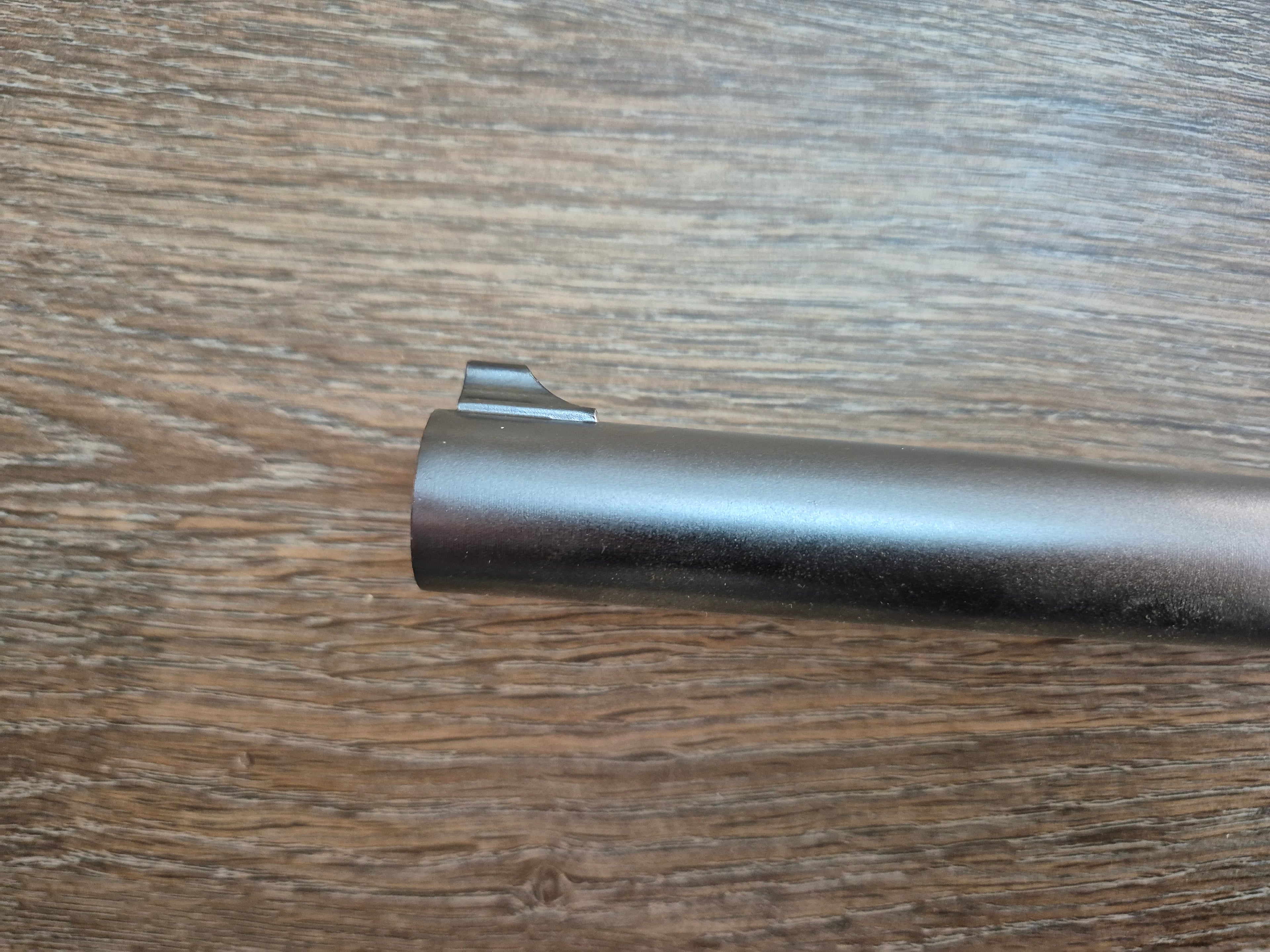 Lisa Pump-Action Aksan Arms, cal 12, teava 63cm, pat lemn