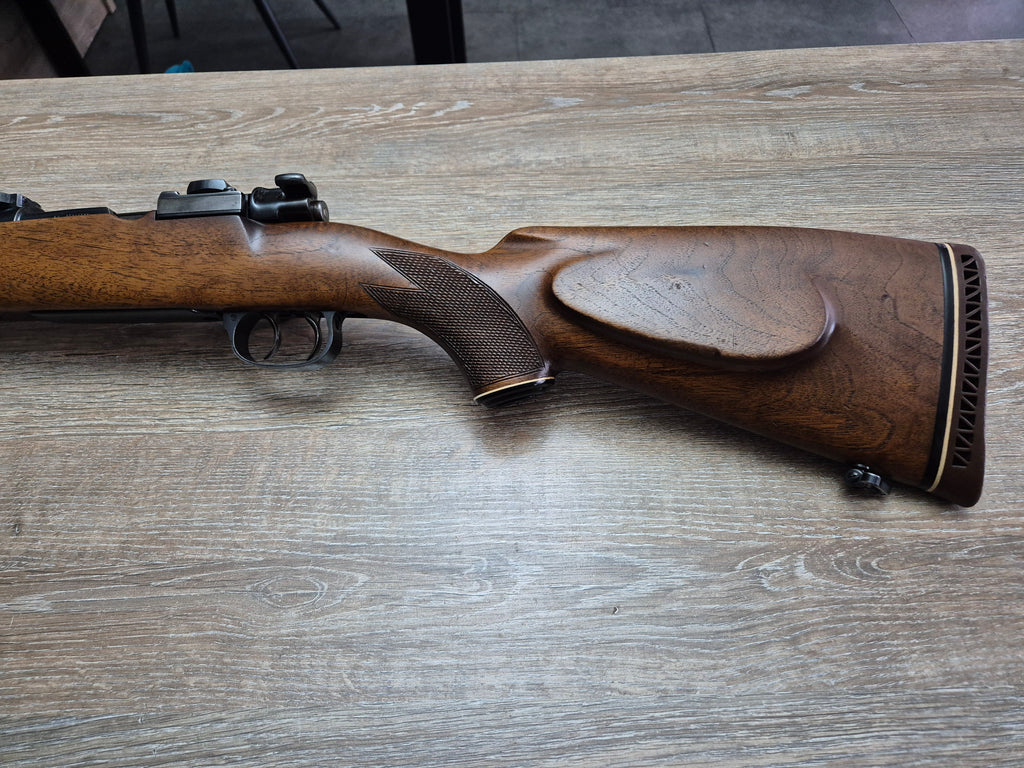 Carabina Eduard Kettner, cal 243win, 51cm, pat lemn Stutzen