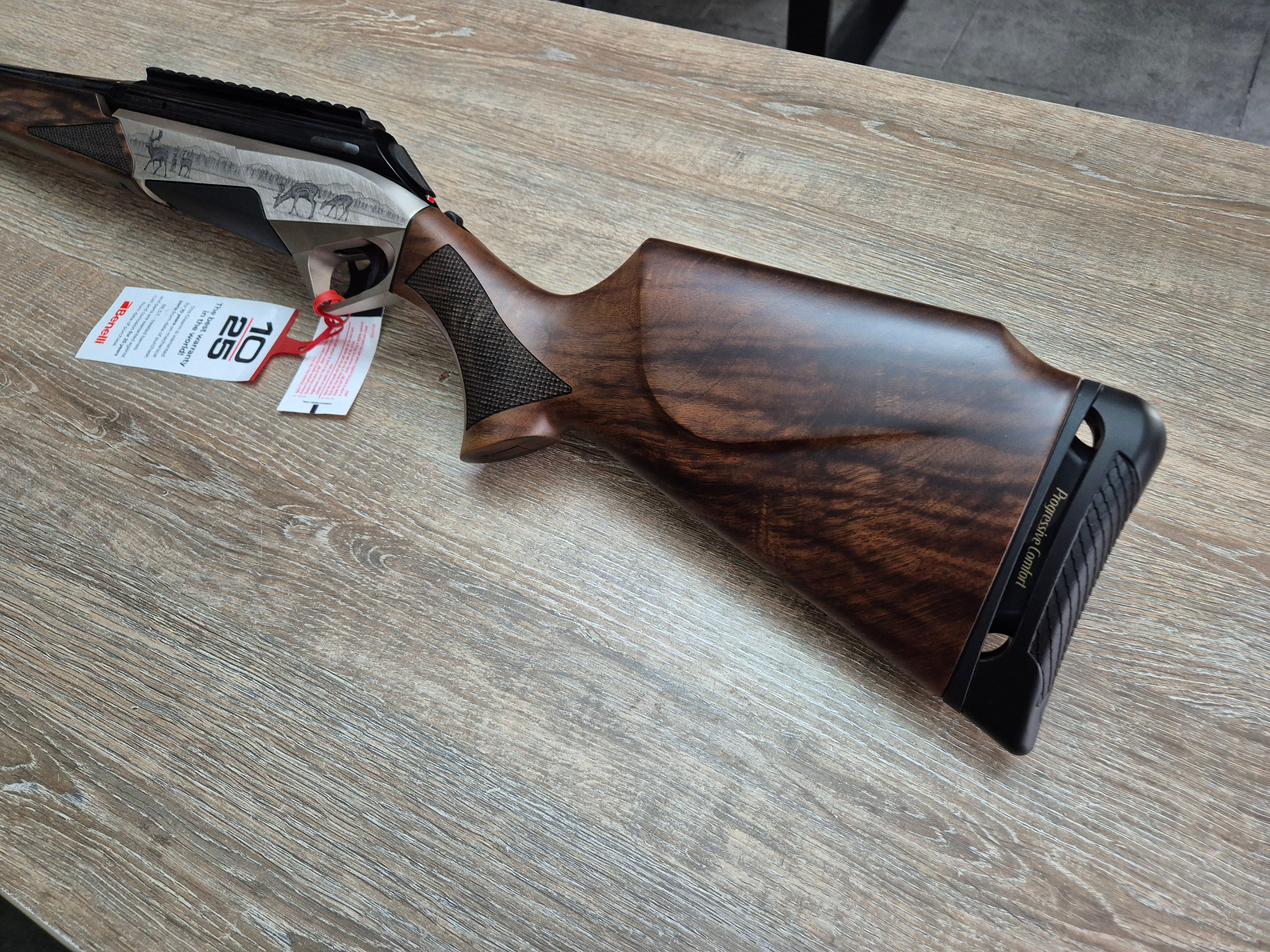 Carabina Benelli Lupo Deluxe cal 30-06, 56cm, pat lemn, gravuri