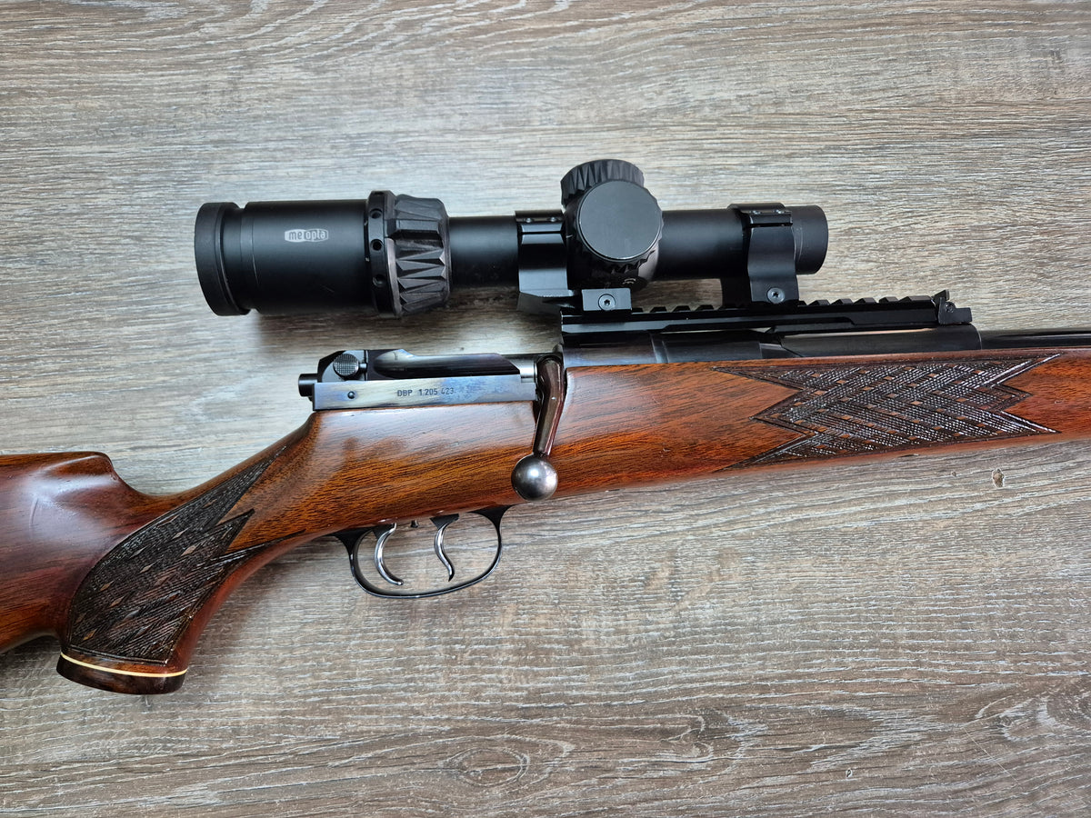 Carabina Mauser 66, cal 9,3x64, teava 65cm, luneta Meopta 1-6x24
