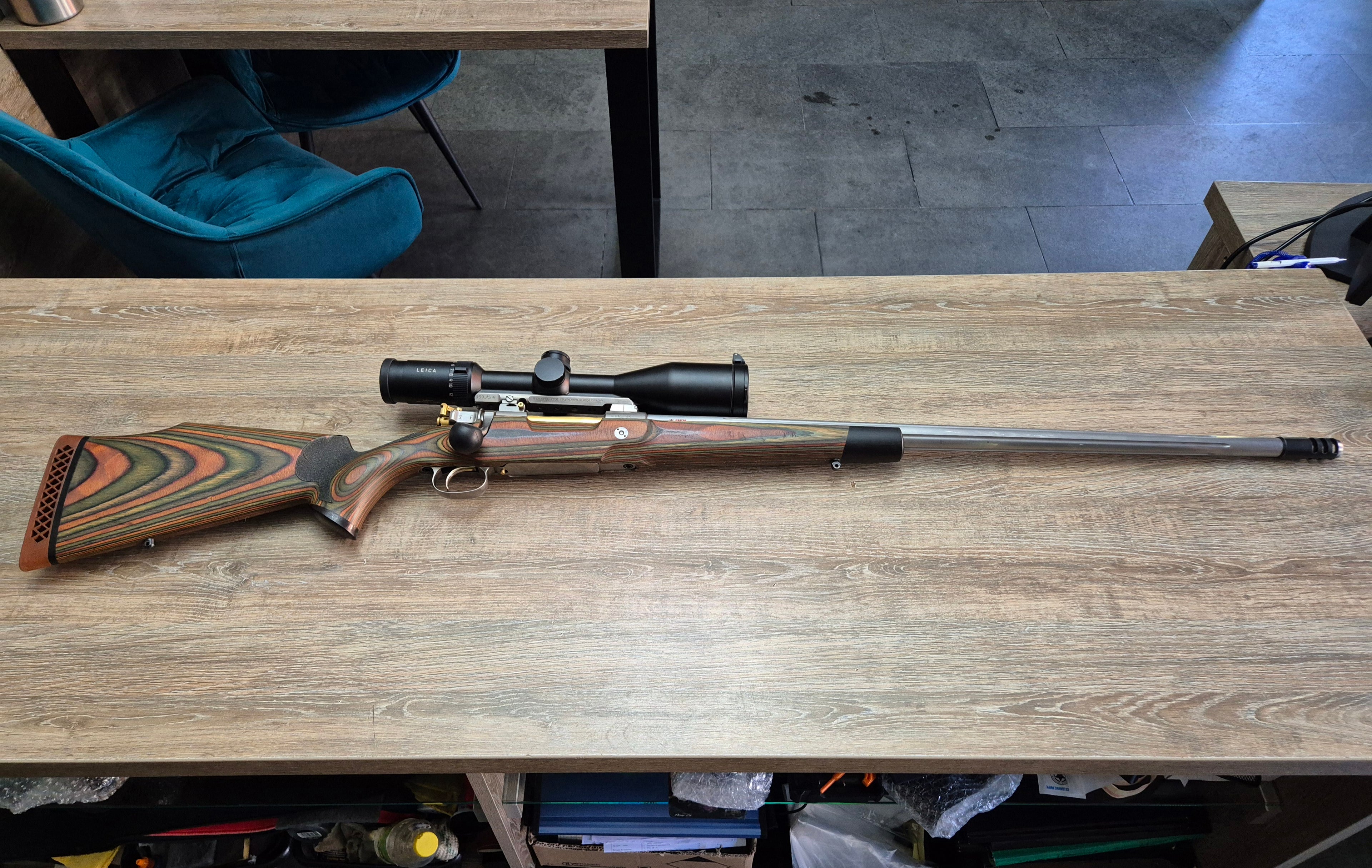 Carabina manufactura, cal 6,5x65 RWS, luneta Leica Fortis 2,5-15x56i